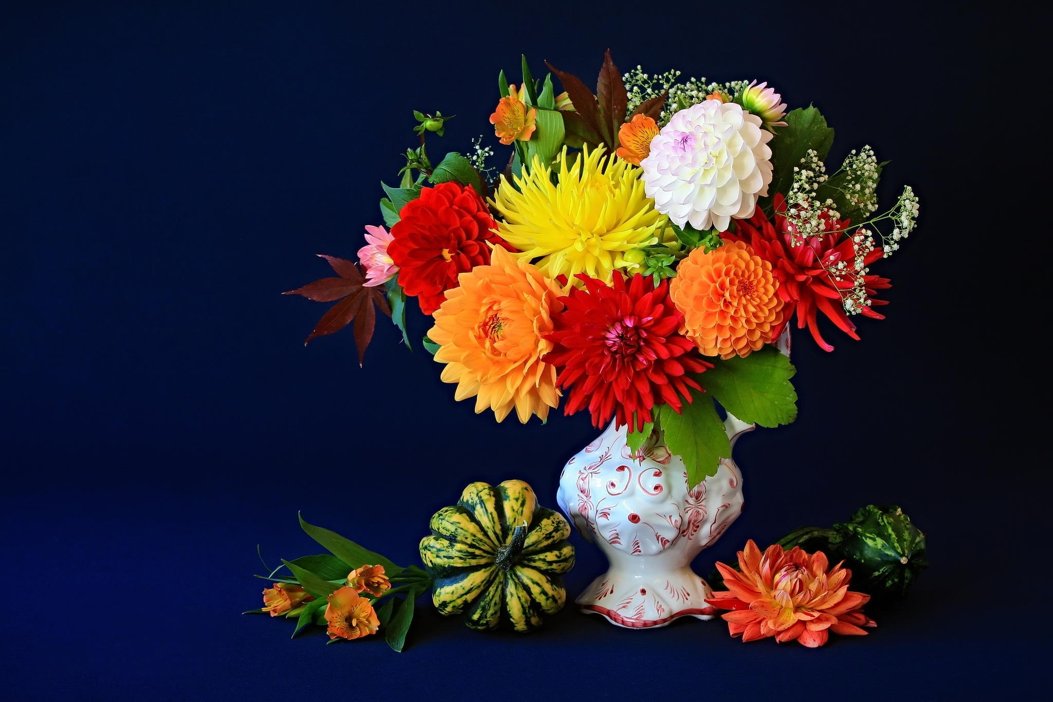 Colorful Colors Flower Gourd Still Life Vase 2048x1365