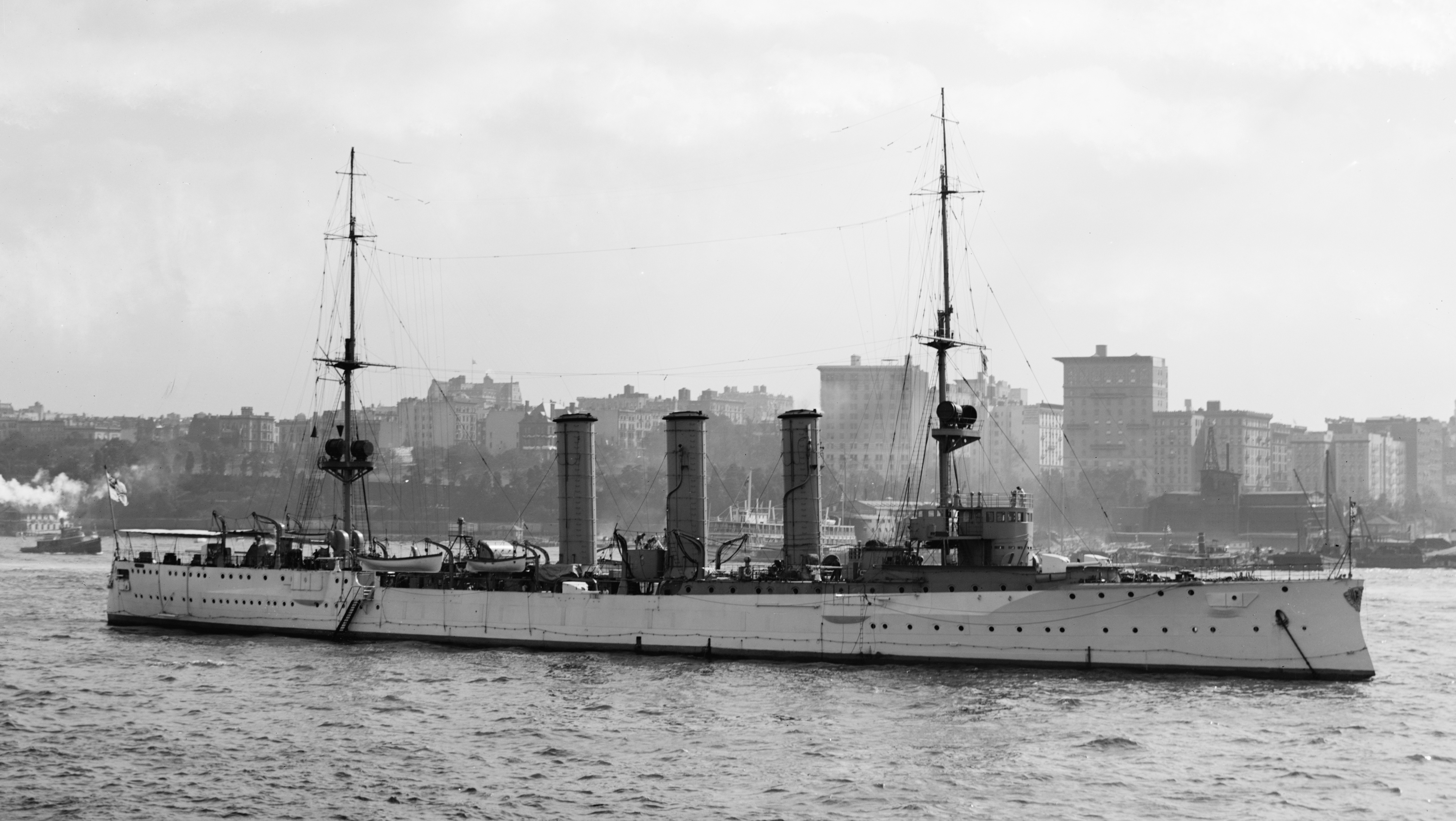 SMS Dresden 1907 Cruiser Warship 4136x2332