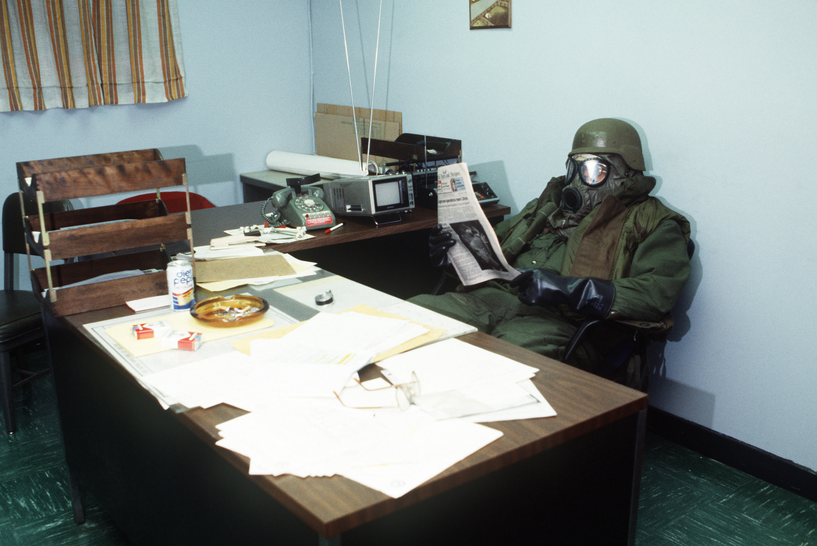 War US Air Force Cold War Gas Masks Nuclear 2840x1900