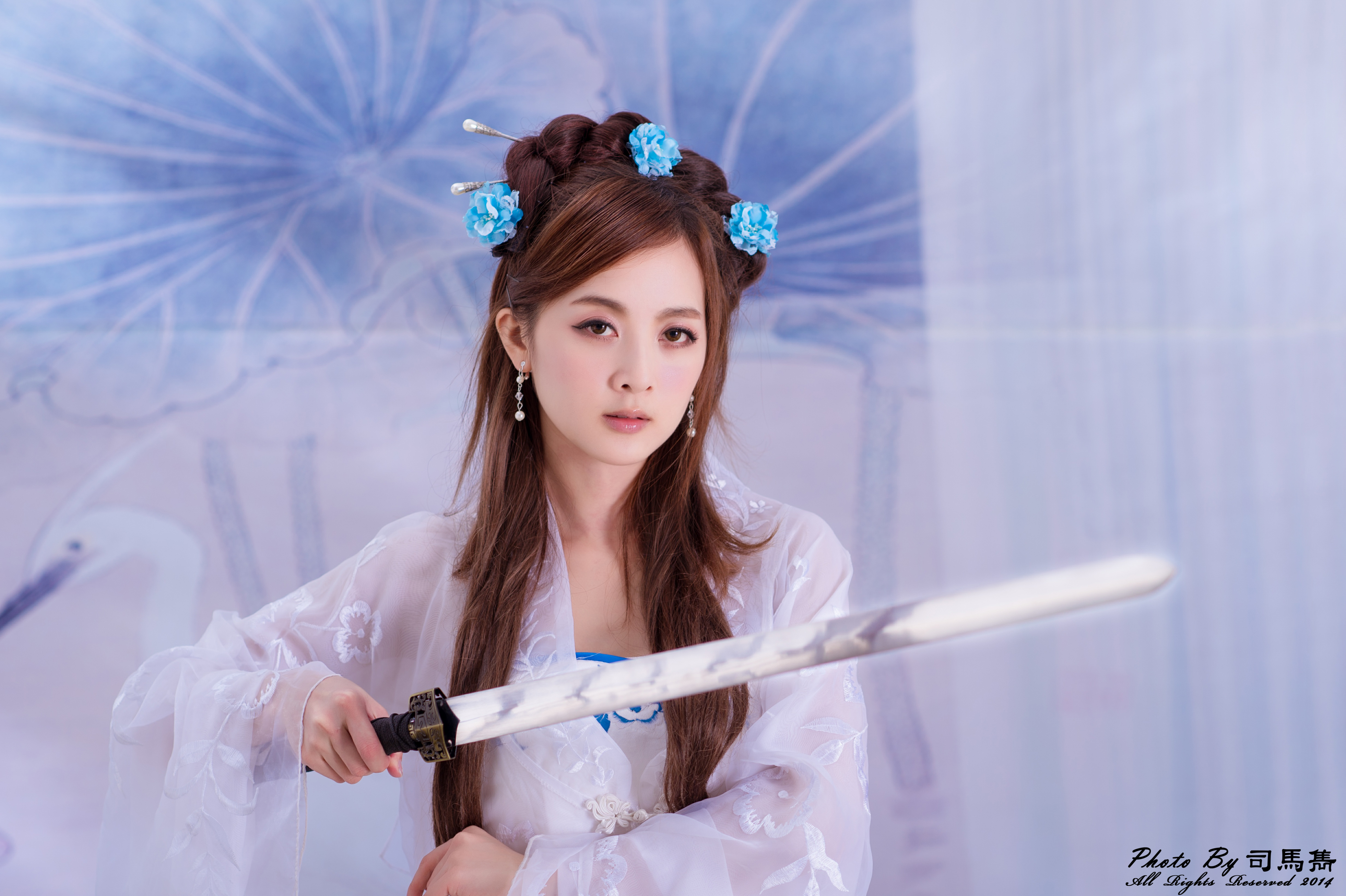 Mikako Zhang Kaijie Asian Taiwanese Chinese Hair Dress Hairpin Traditional Costume Sword 4928x3280