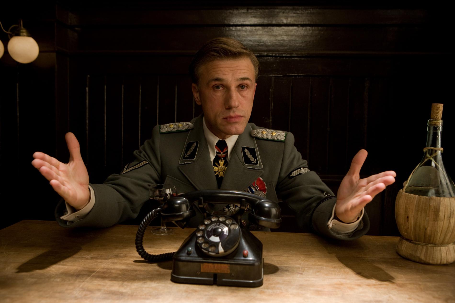 Movie Inglourious Basterds 1900x1267