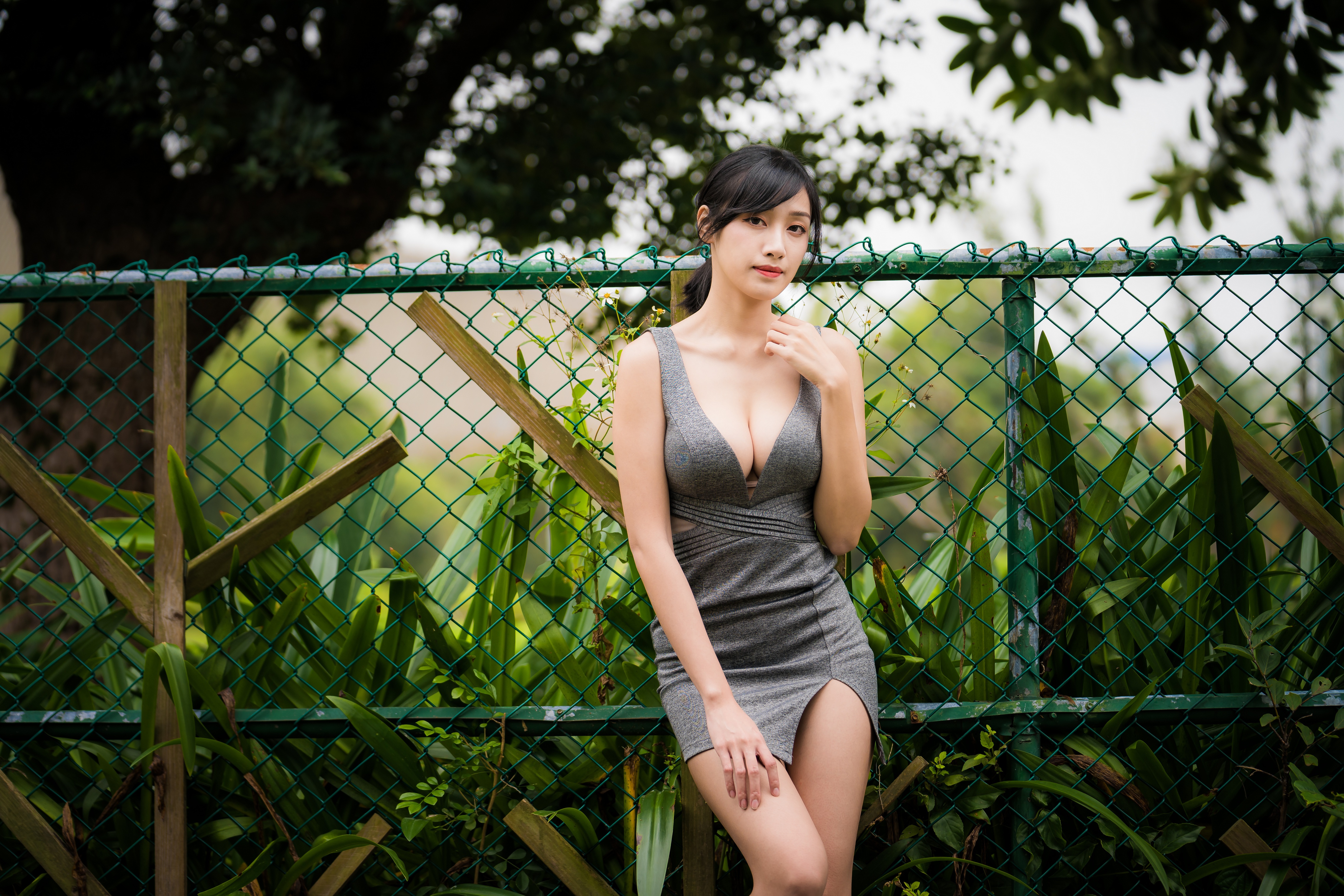 Asian Model Women Brunette Dark Eyes Legs Dress Gray Dress Bare Shoulders Looking At Viewer Portrait 4562x3043
