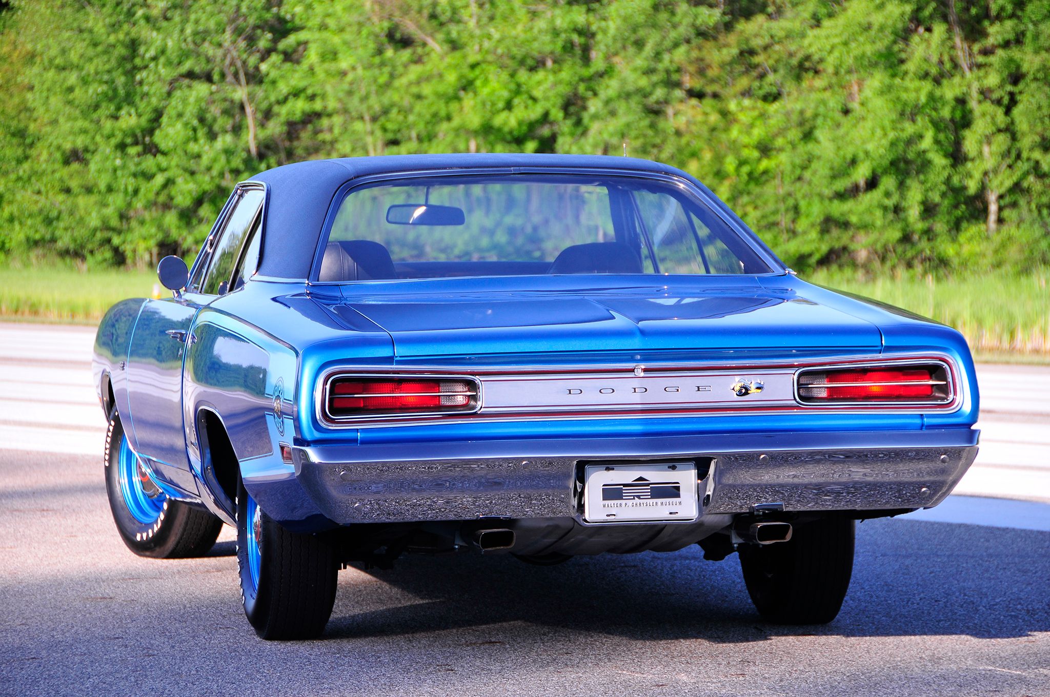 Dodge Coronet Super Bee Hardtop Coupe 2048x1360