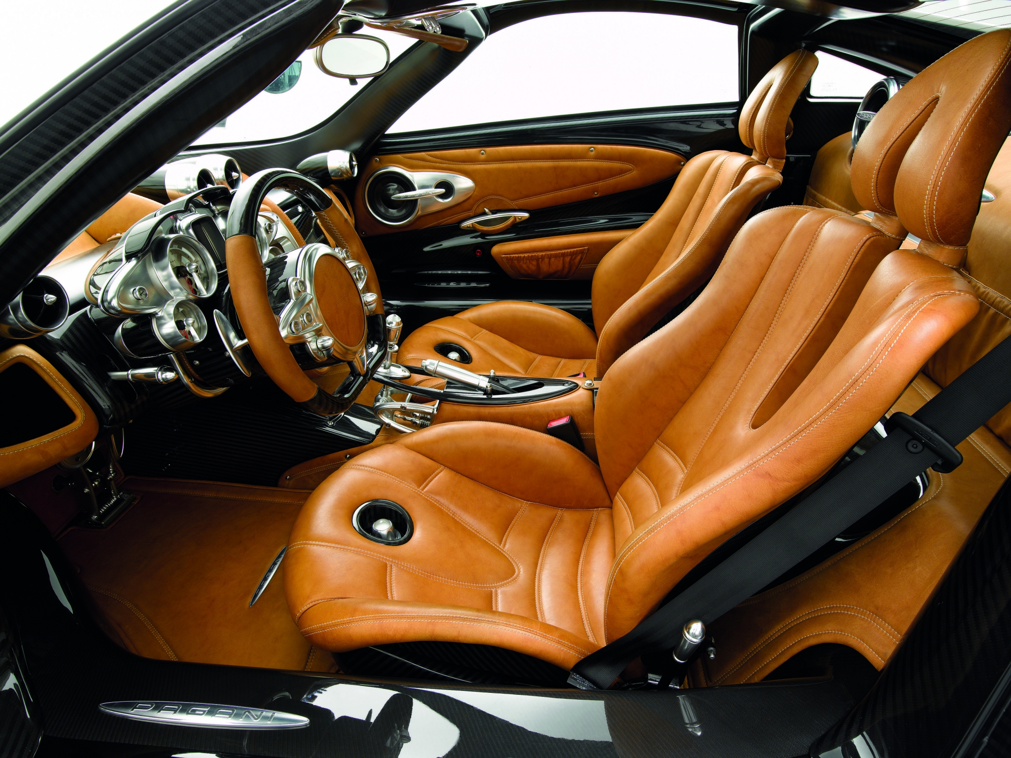 Pagani Huayra Car Luxury Interior Leather 2048x1536