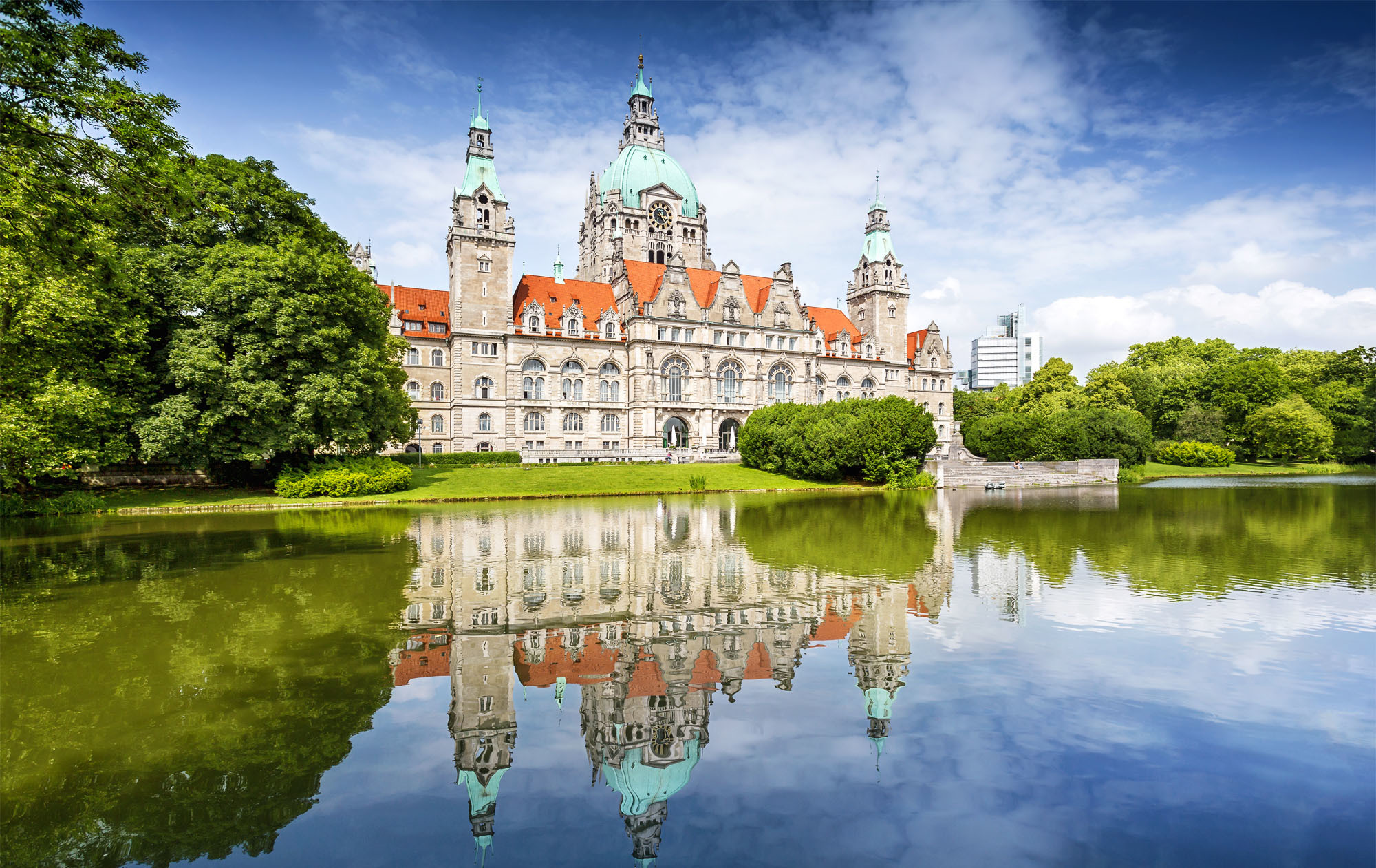 New Town Hall Building Reflection Germany Hanover Architecture Water 2000x1261