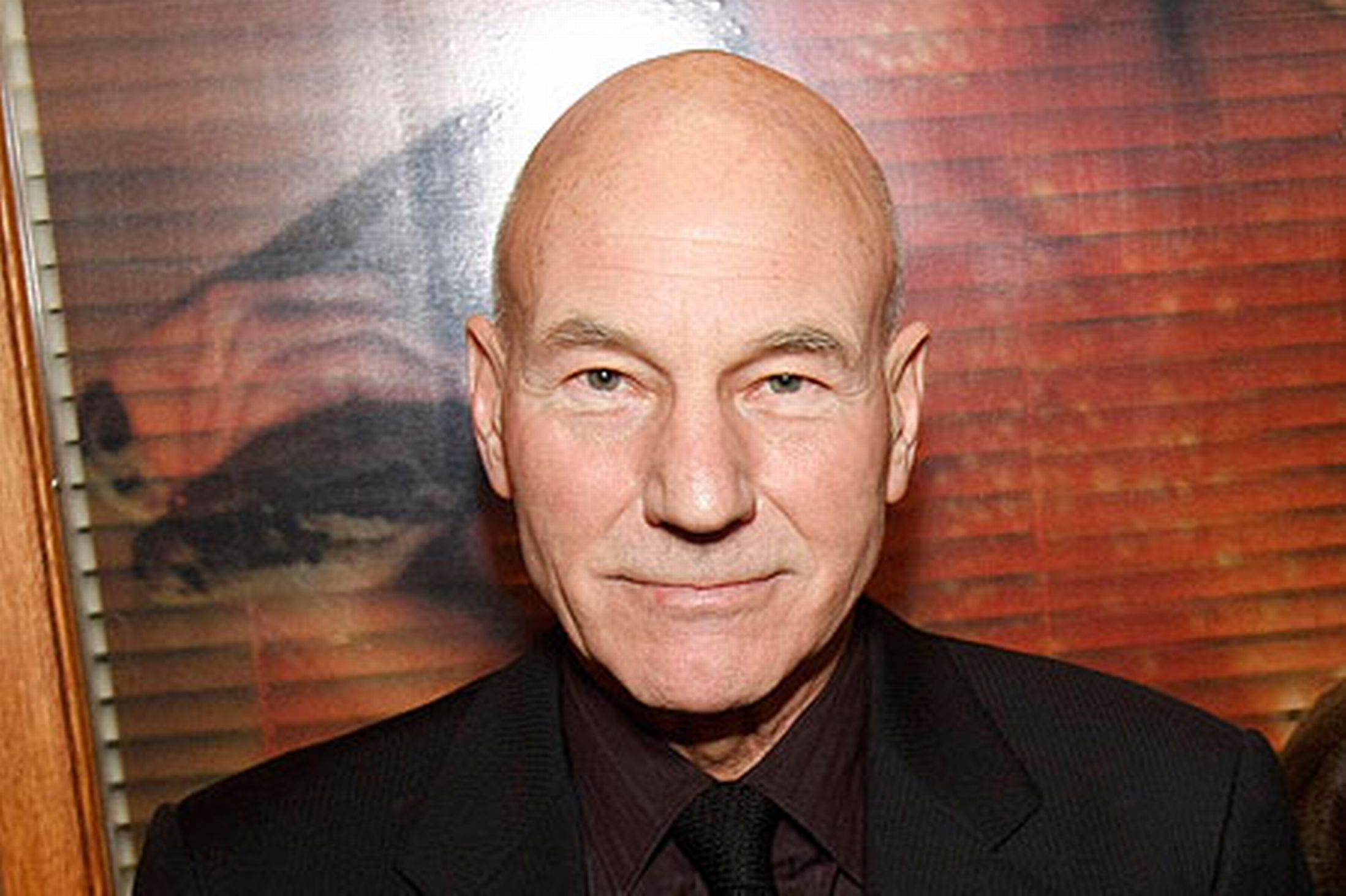 Patrick Stewart 2197x1463