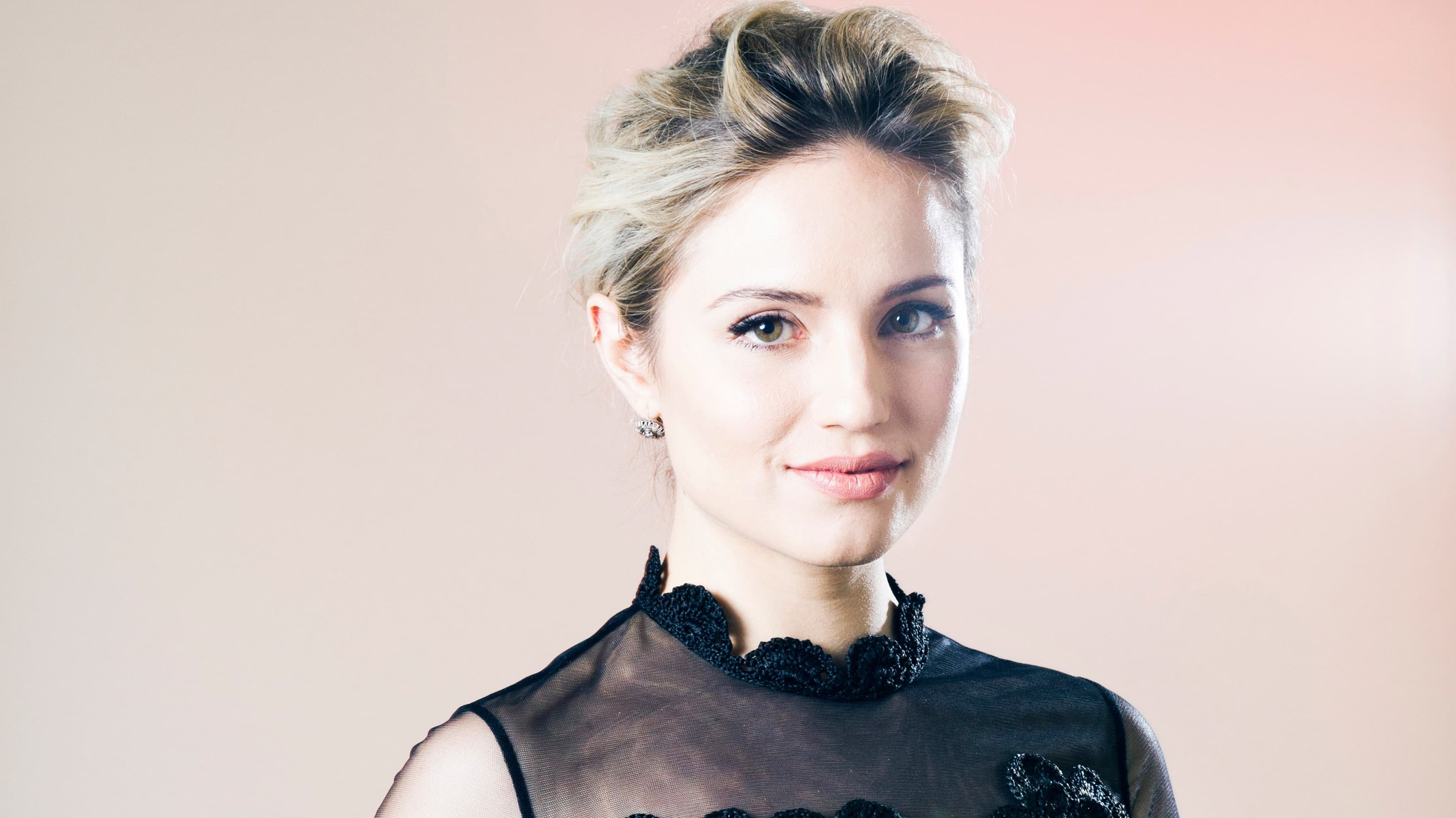Dianna Agron Actress Blonde American Face 3300x1856