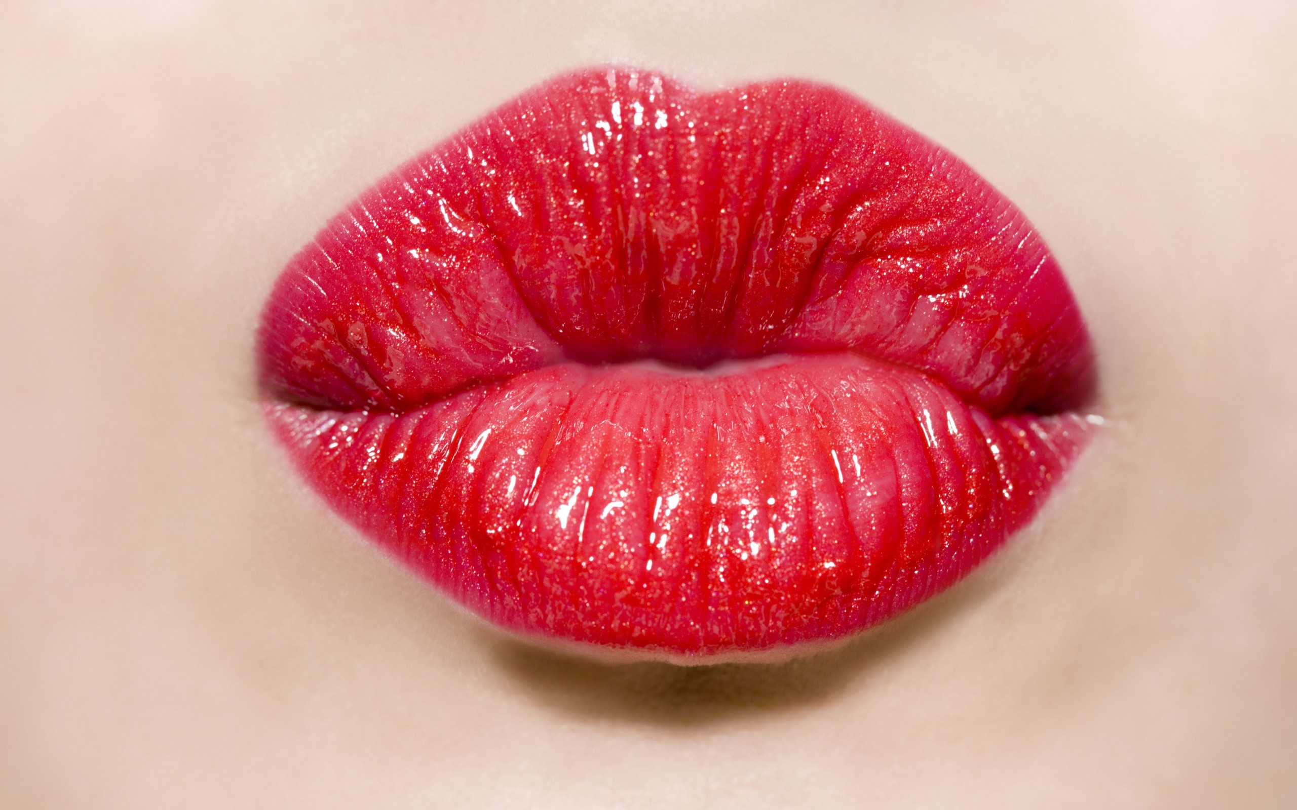 Women Lips 2560x1600