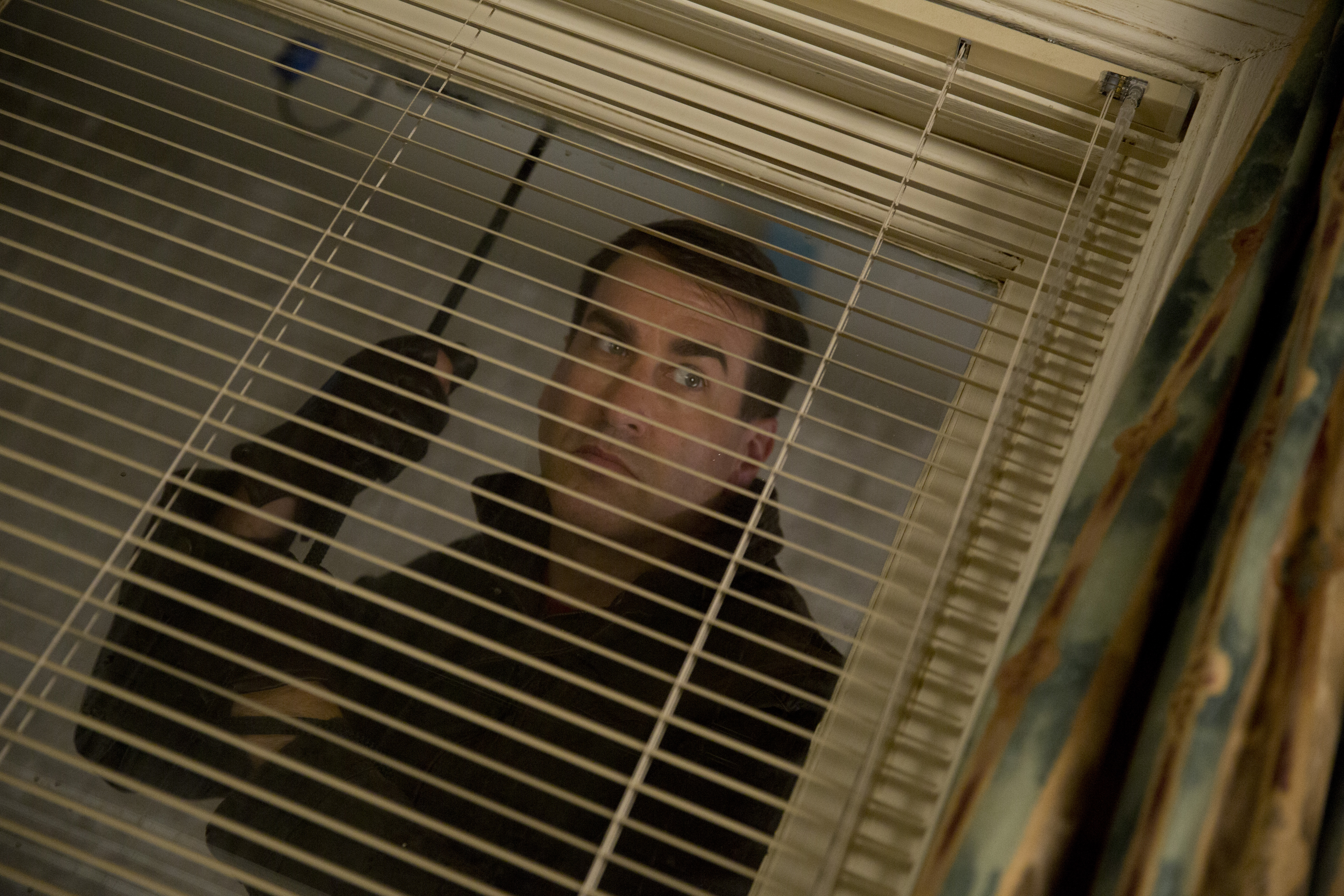 Absolutely Anything Rob Riggle 5760x3840