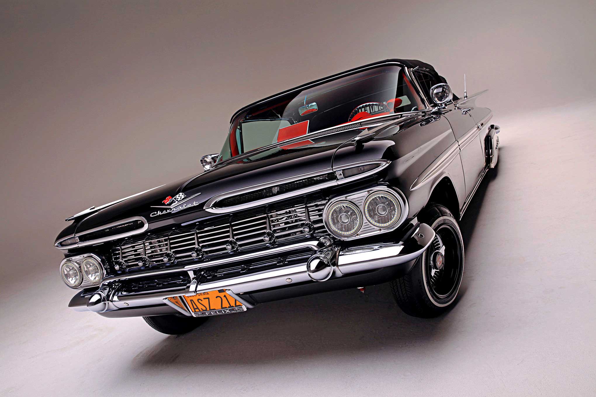 Chevrolet Impala Convertible Lowrider 2040x1360