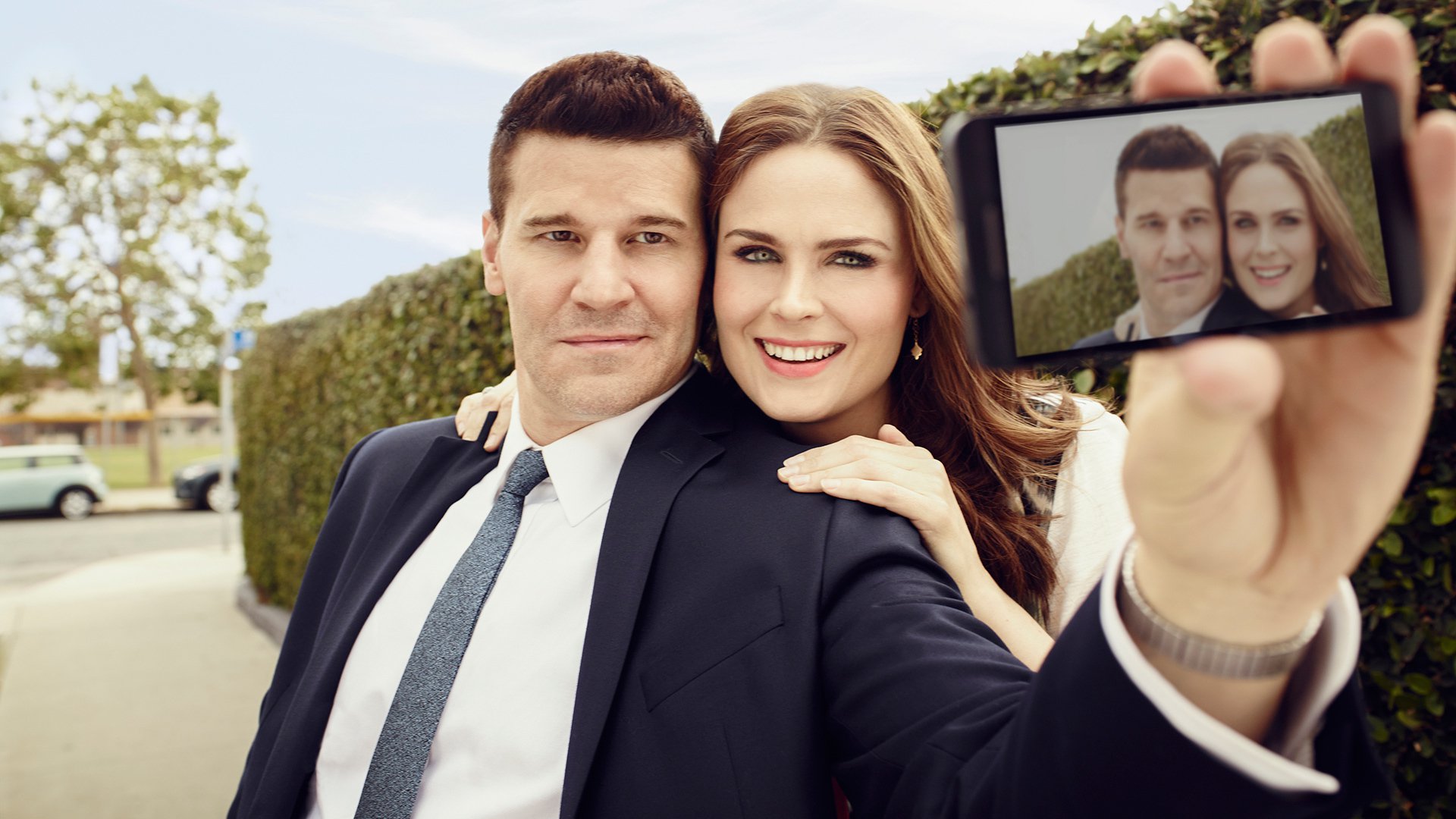 David Boreanaz Emily Deschanel Seeley Booth Temperance Brennan 1920x1080