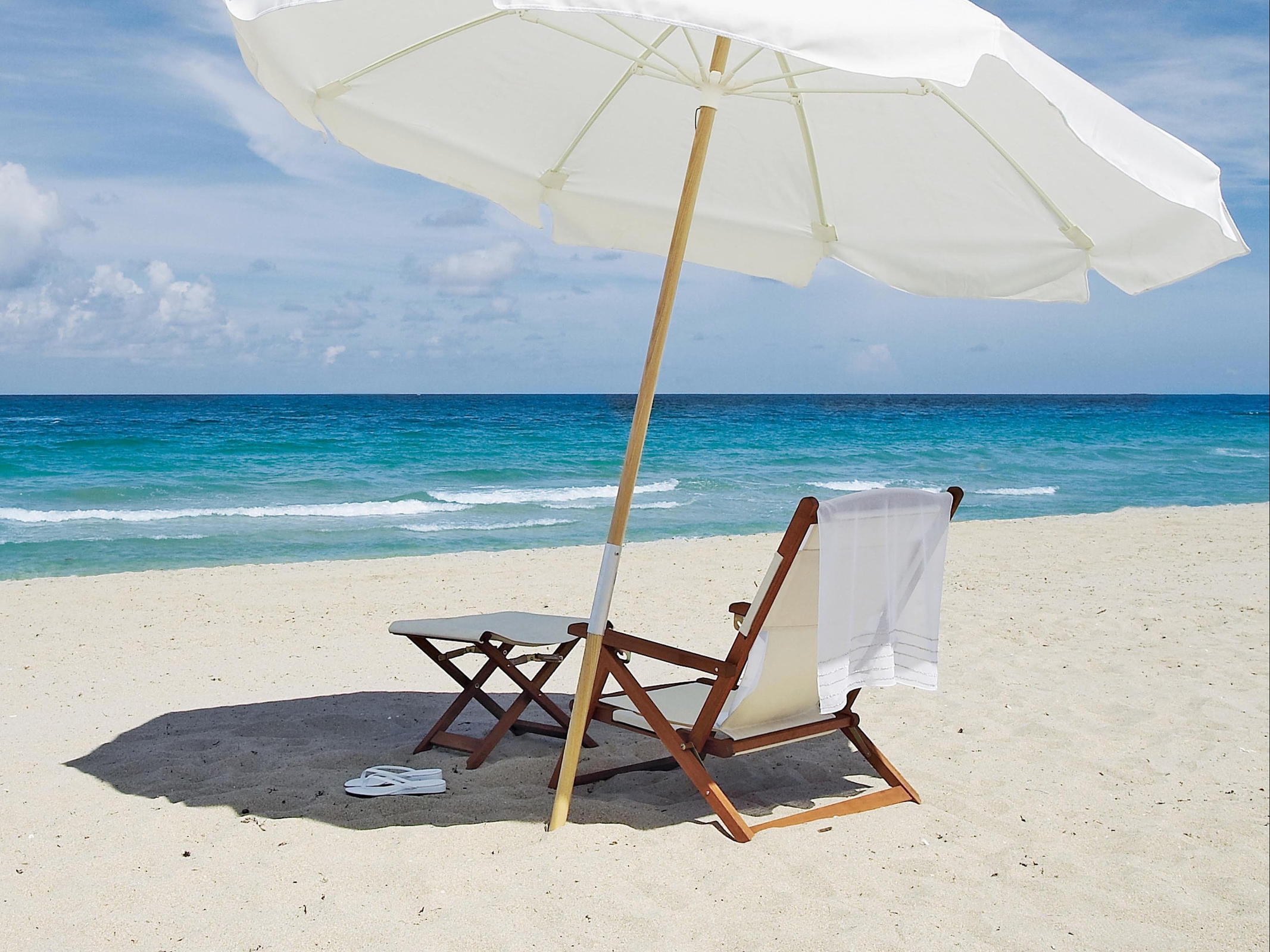 Beach Chair Ocean Sea Umbrella 2133x1600