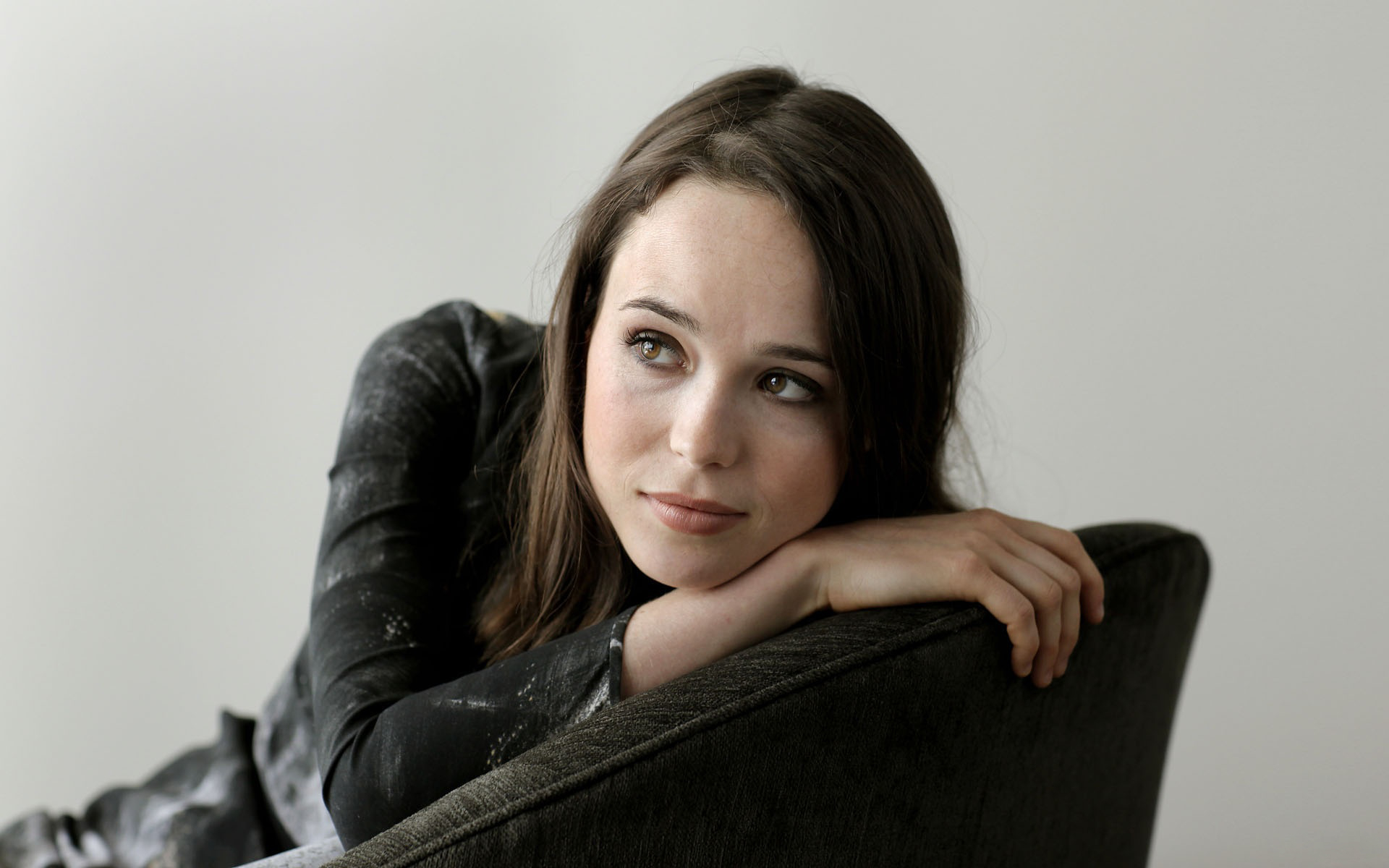 Ellen Page 1920x1200