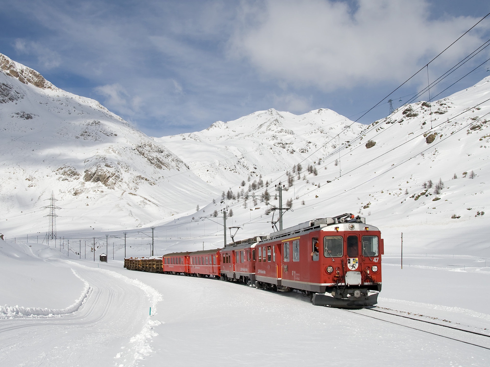 Electric Train Mountain Snow Train Vehicle Winter 1920x1440