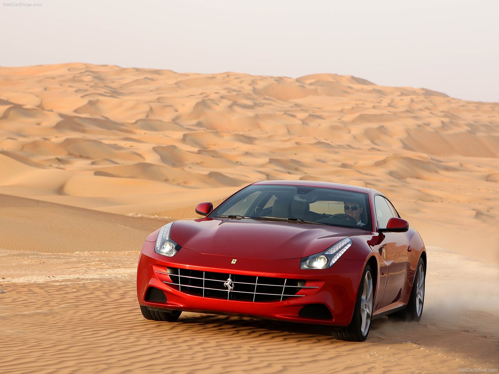 Vehicles Ferrari FF 1600x1200