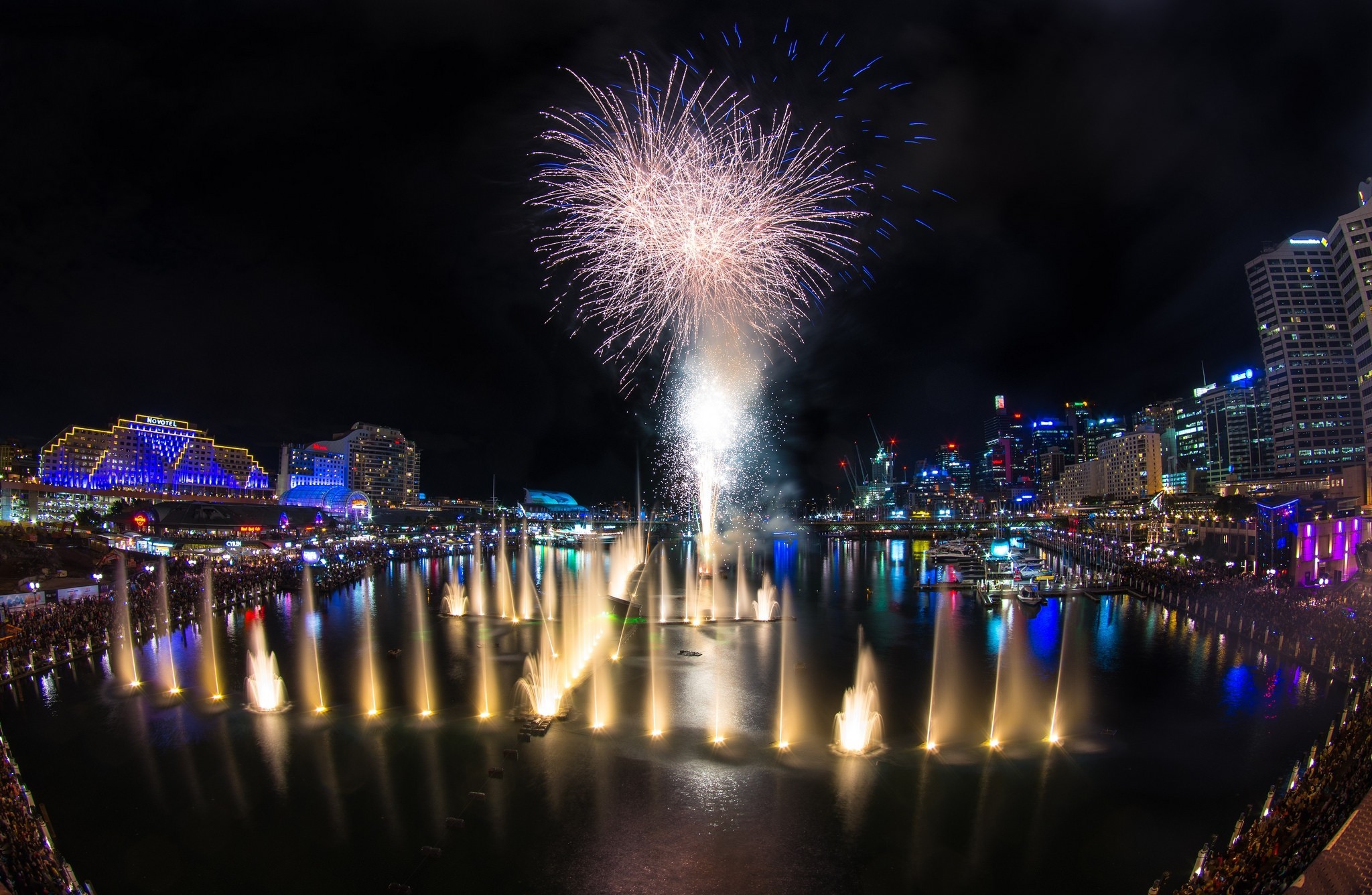 Australia Darling Harbour Fireworks Fountain Sydney 2048x1336