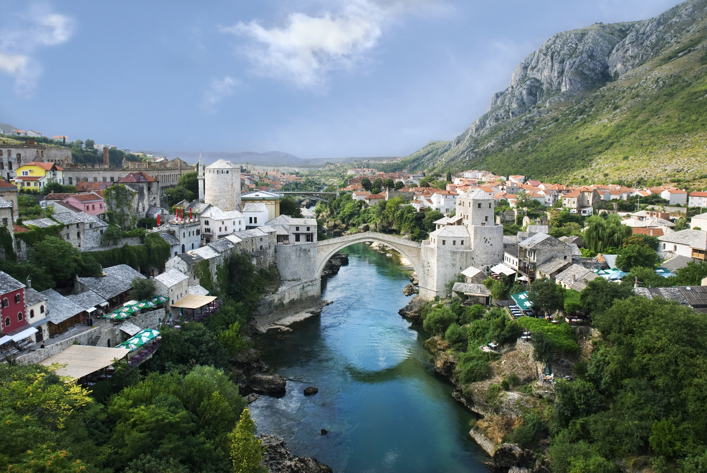 Man Made Mostar 2390x1600