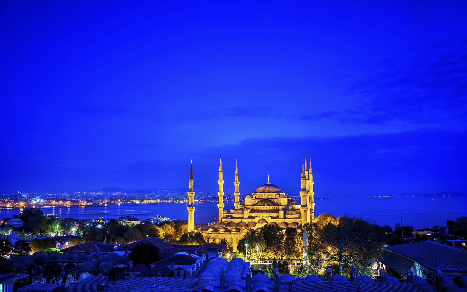 Religious Sultan Ahmed Mosque 1920x1200