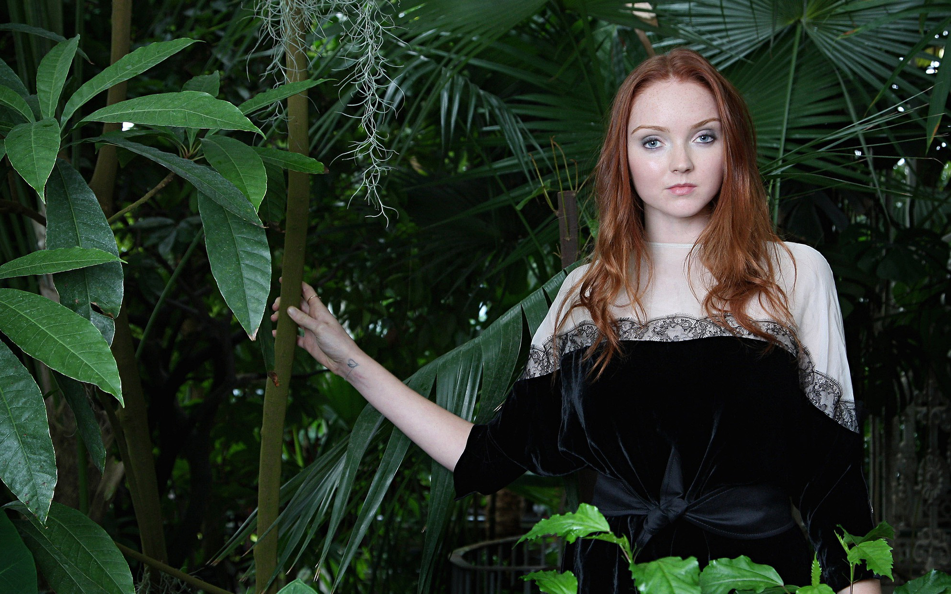 Actress English Lily Cole Model 1920x1200