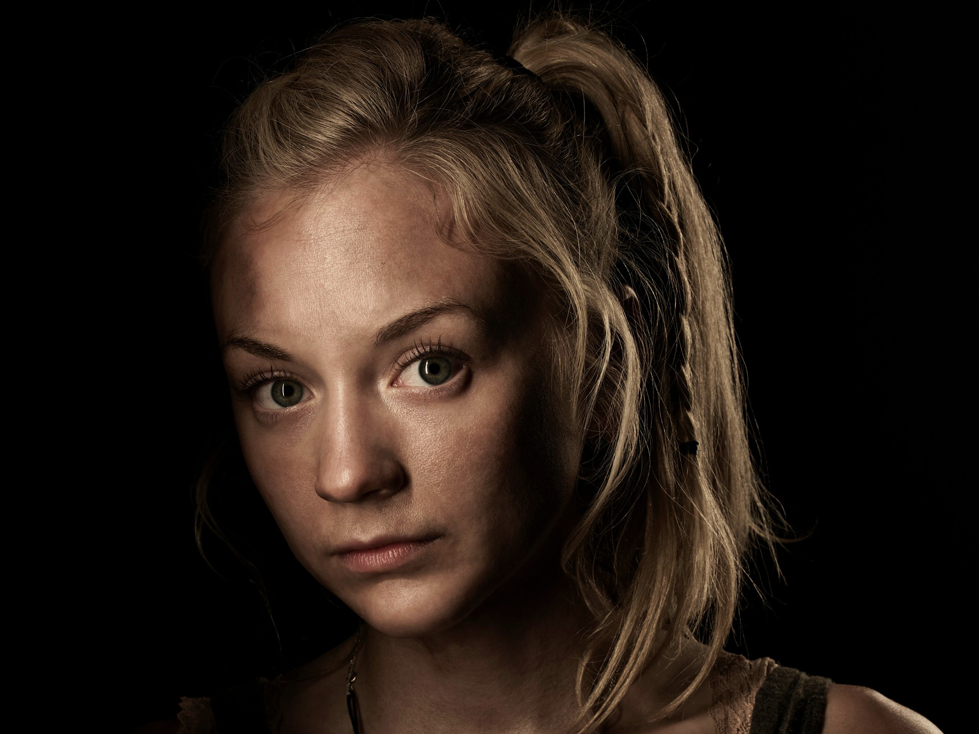 Actress Beth Greene Emily Kinney Girl Woman 2000x1500