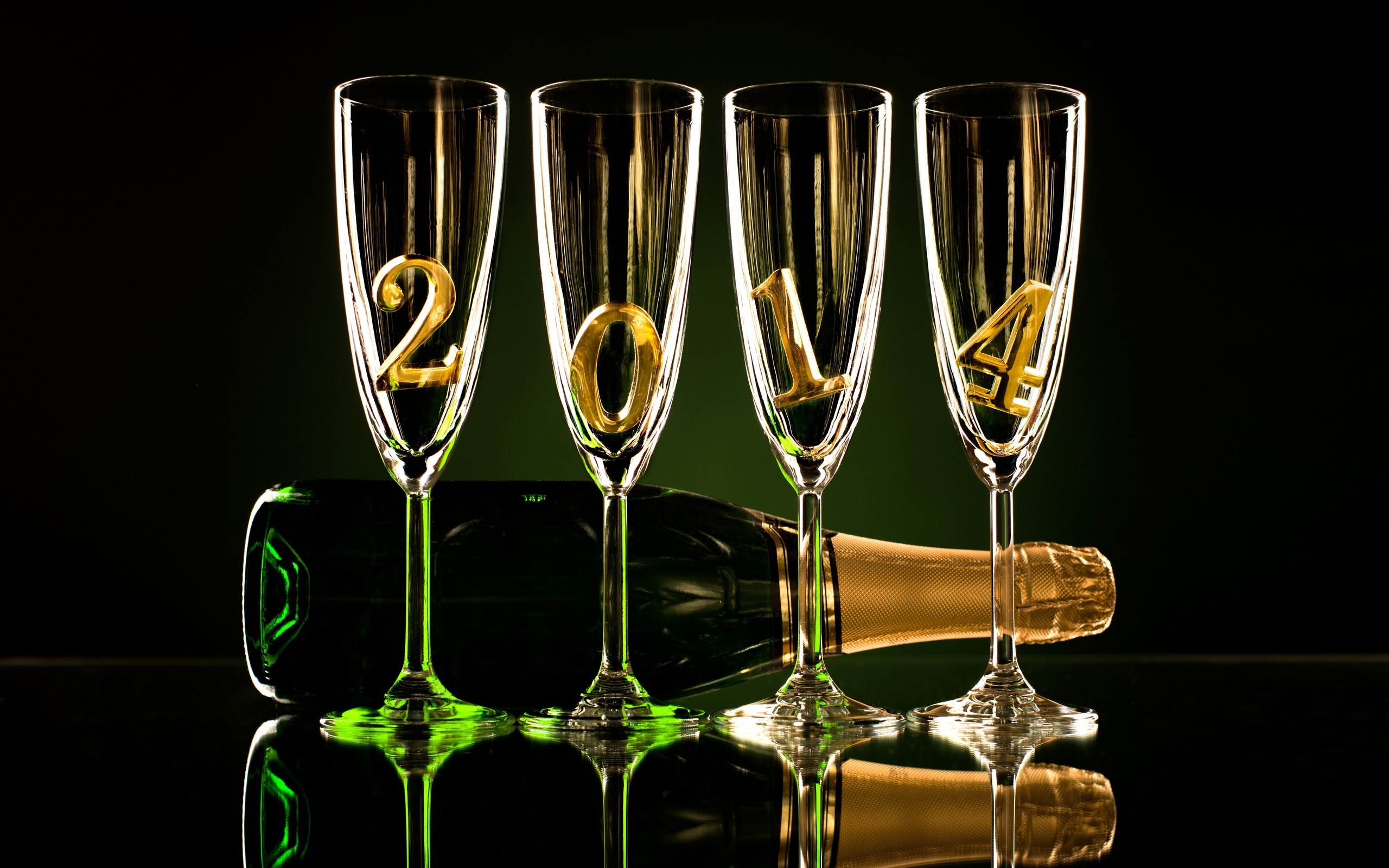 Glass Holiday New Year 2560x1600