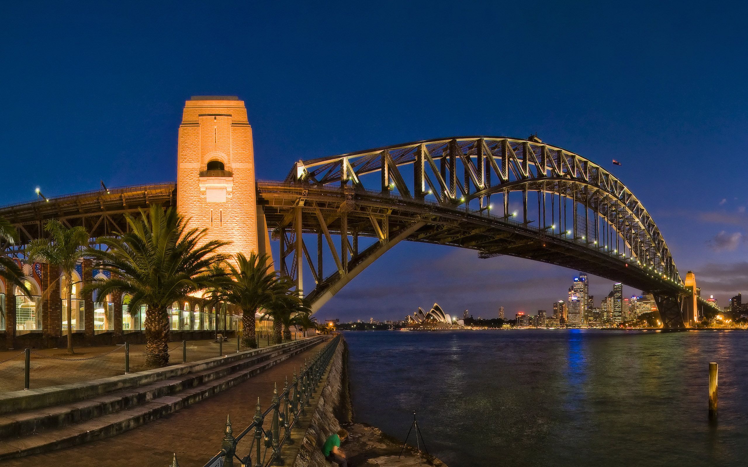 Sydney Harbour Bridge 2560x1600