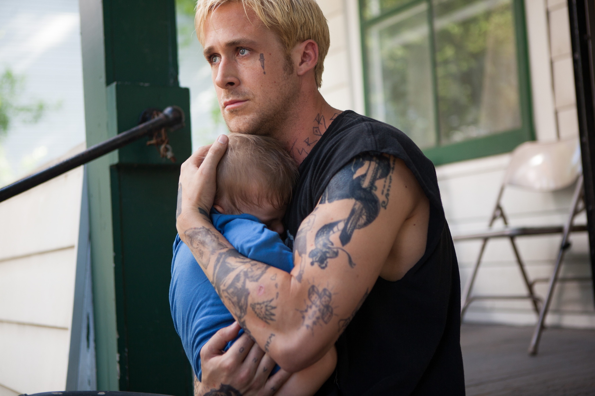 Luke The Place Beyond The Pines Ryan Gosling 2048x1365