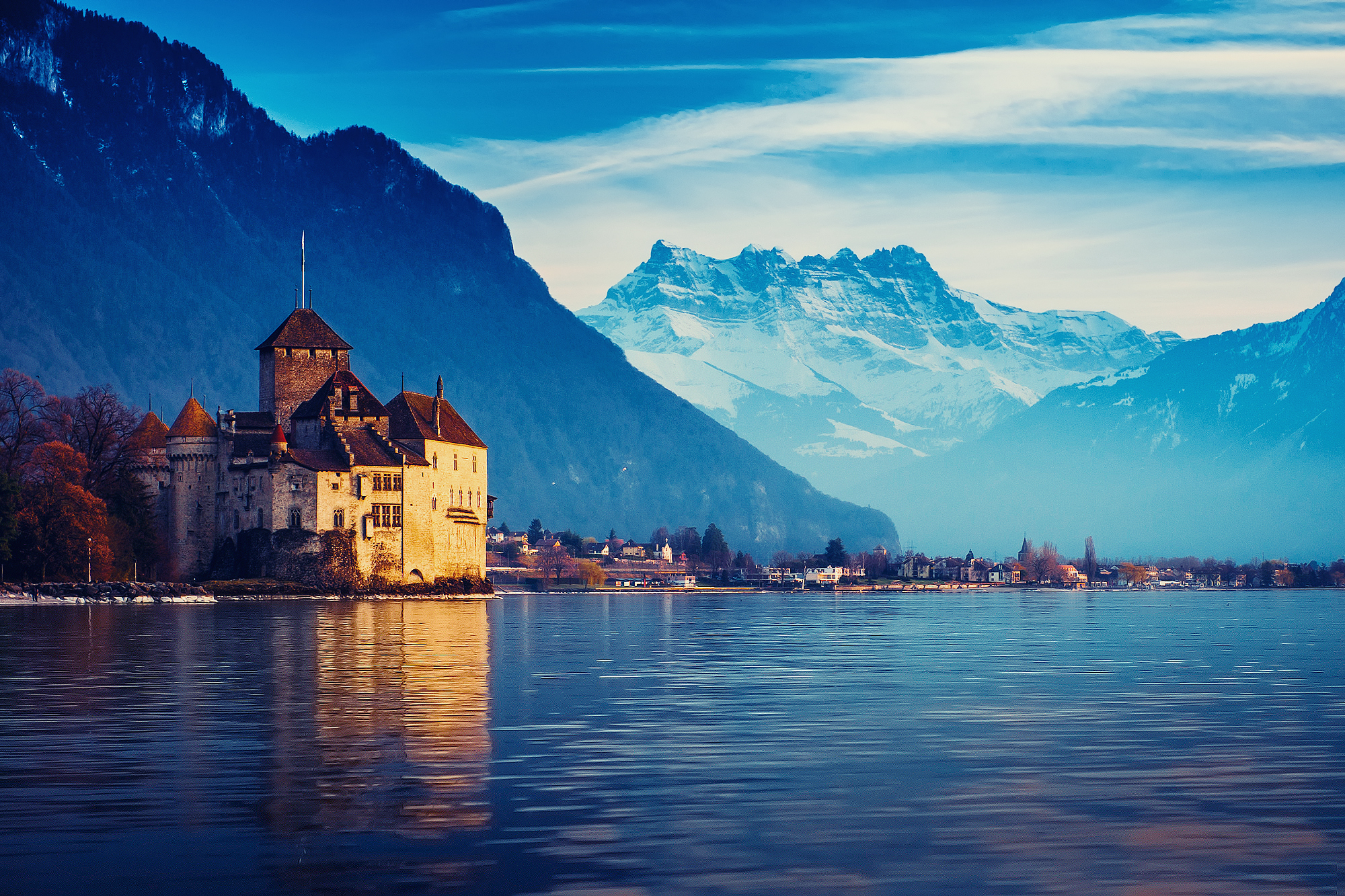 Castle Chateau De Chillon 2000x1333