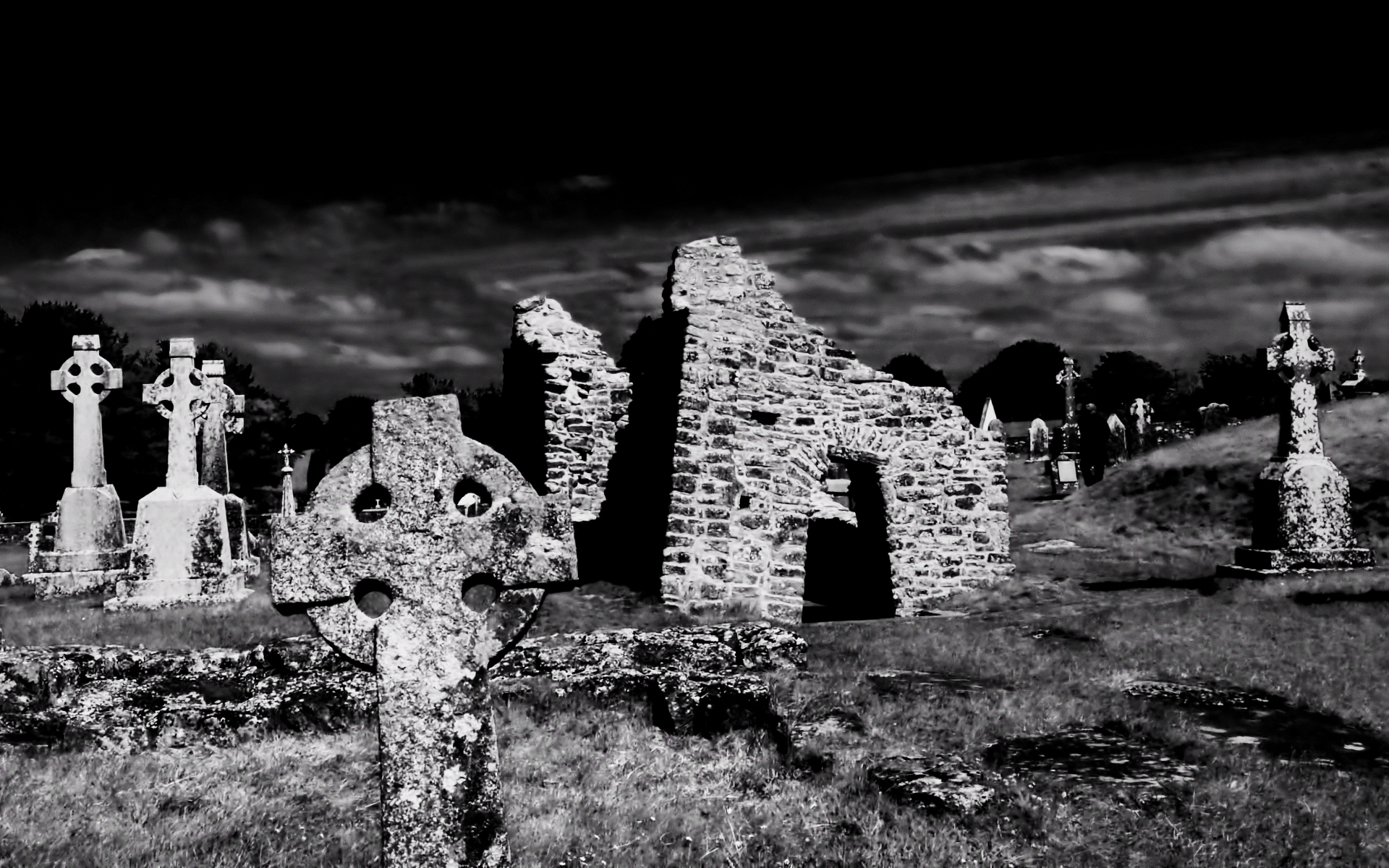 Architecture Black Amp White Cemetery Clonmacnoise Cross Ireland Monastery 1920x1200