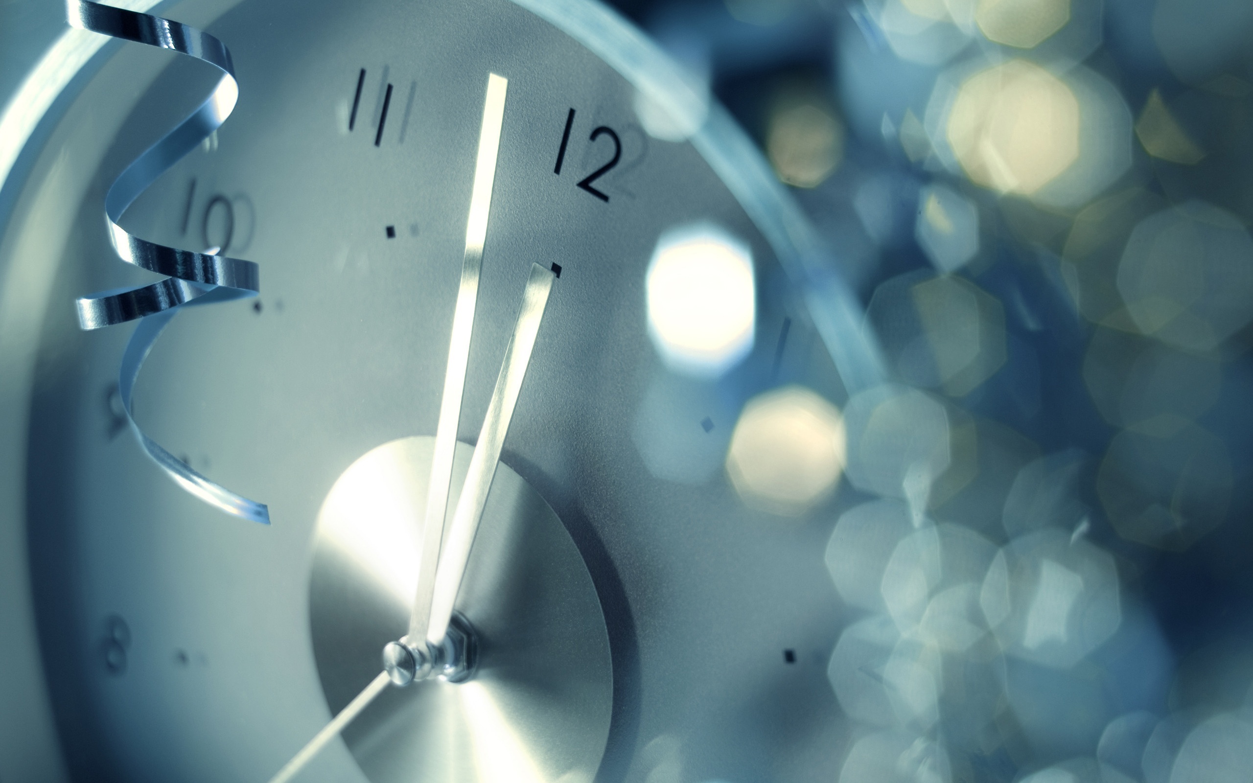 Clock New Year 2560x1600