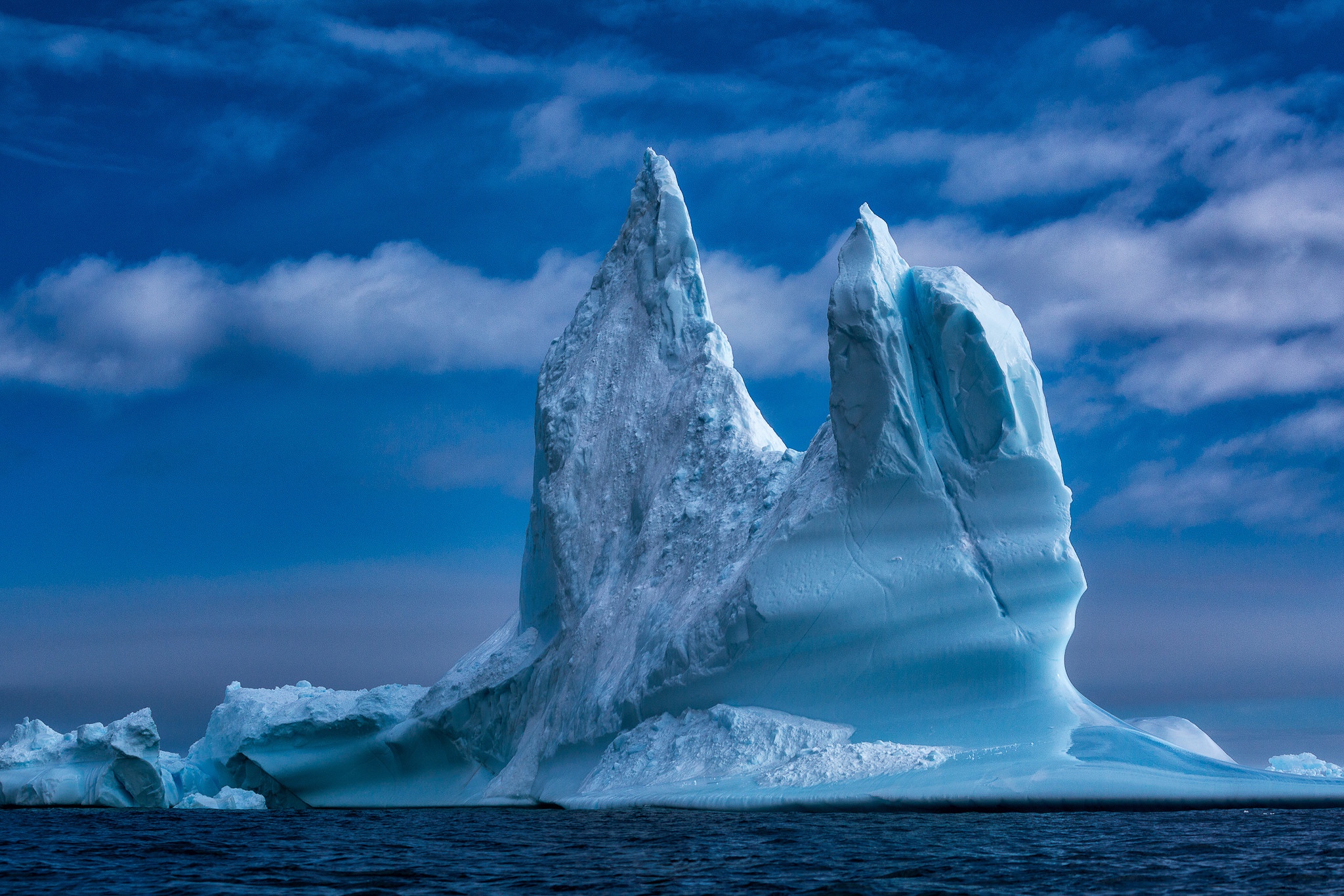 Blue Iceberg Nature 2048x1365
