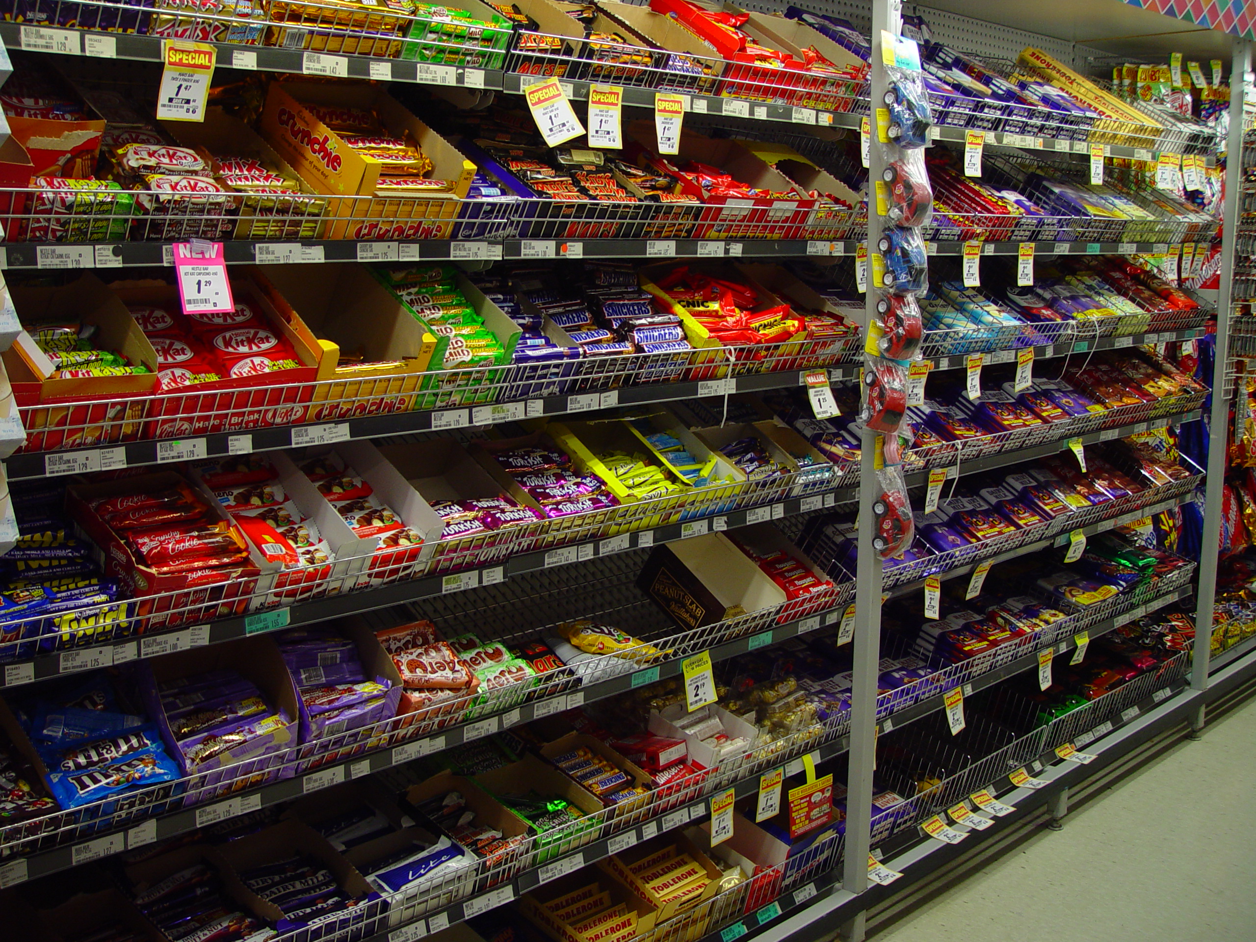 Candy Candy Bar Chocolate Colorful Colors Food Shelf Shop Sweets 2560x1920