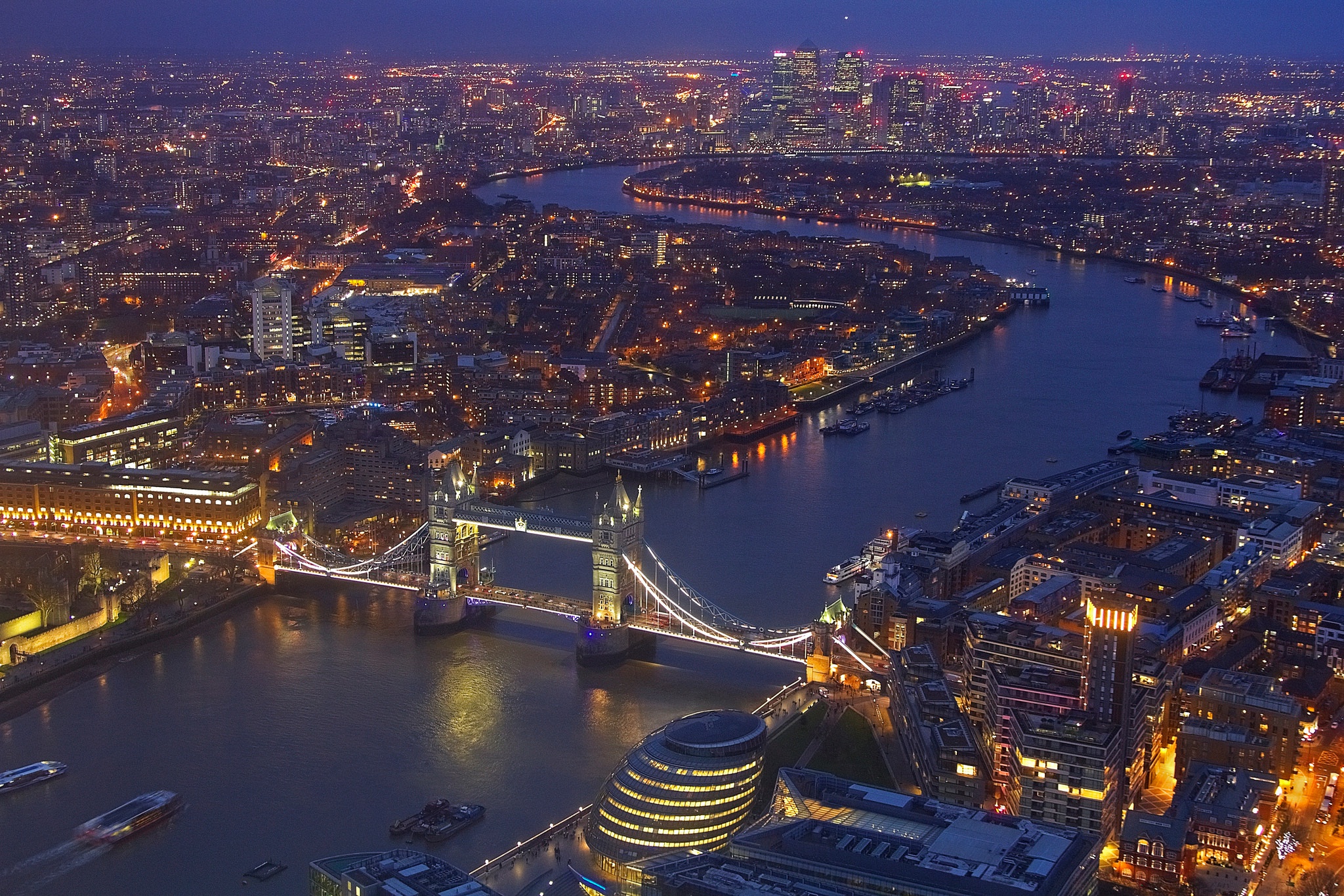 Aerial Bride Building City London Night River Thames Tower Bridge United Kingdom 2048x1365