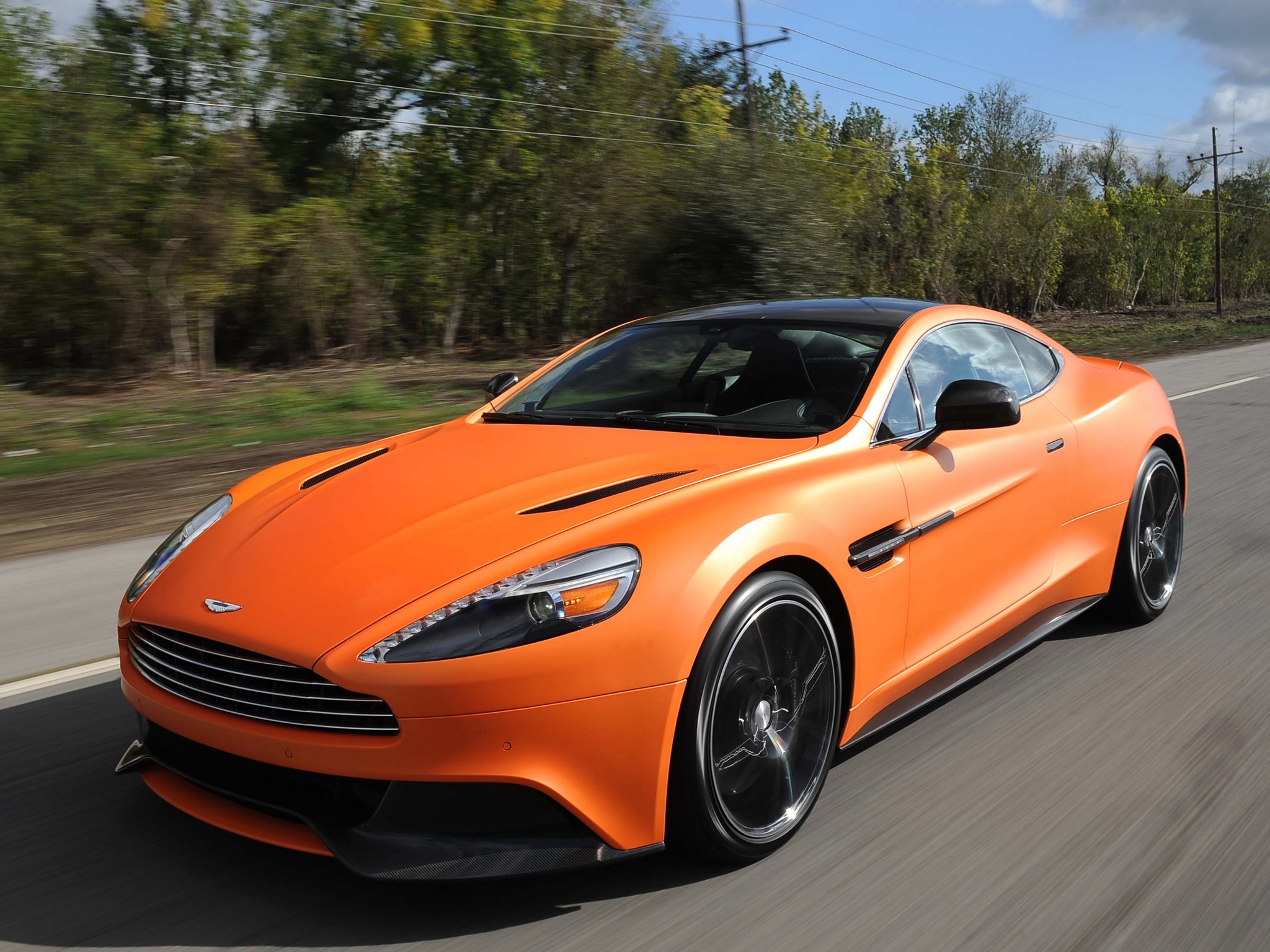 Vehicles Aston Martin Vanquish 2048x1536