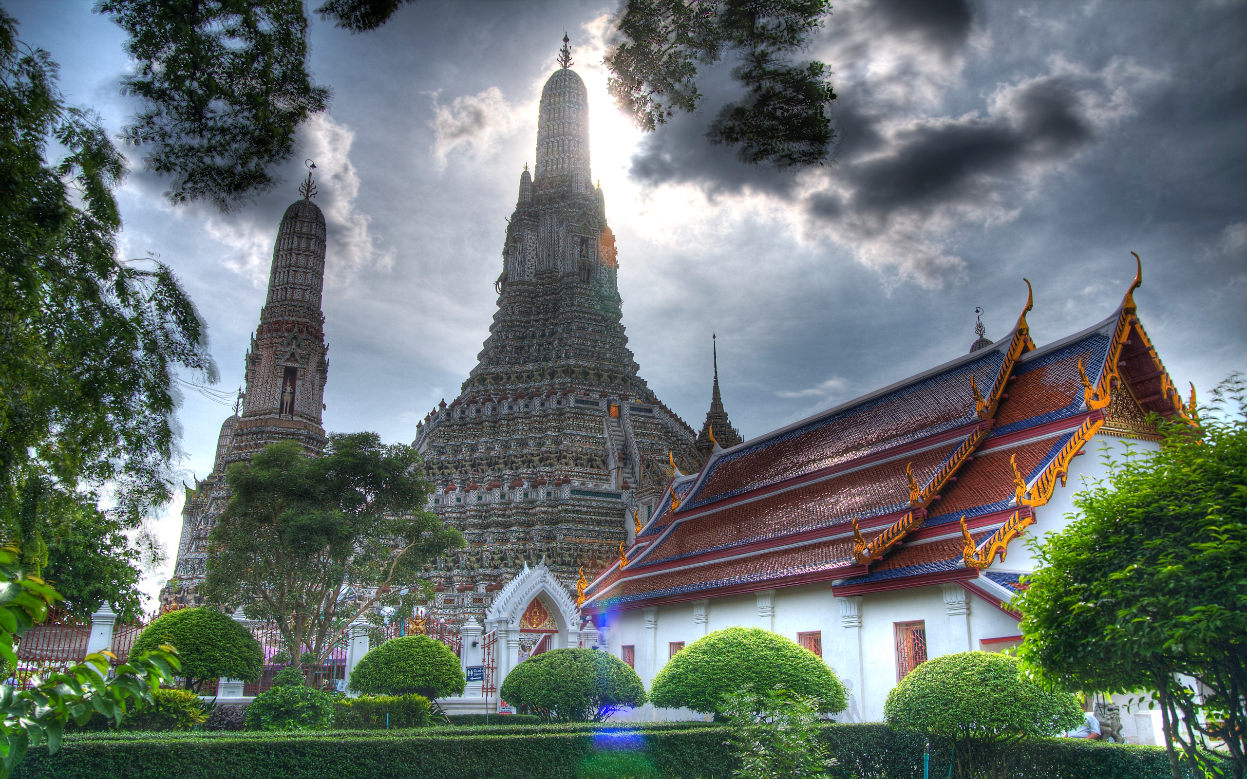 Religious Wat Arun Temple 2560x1600