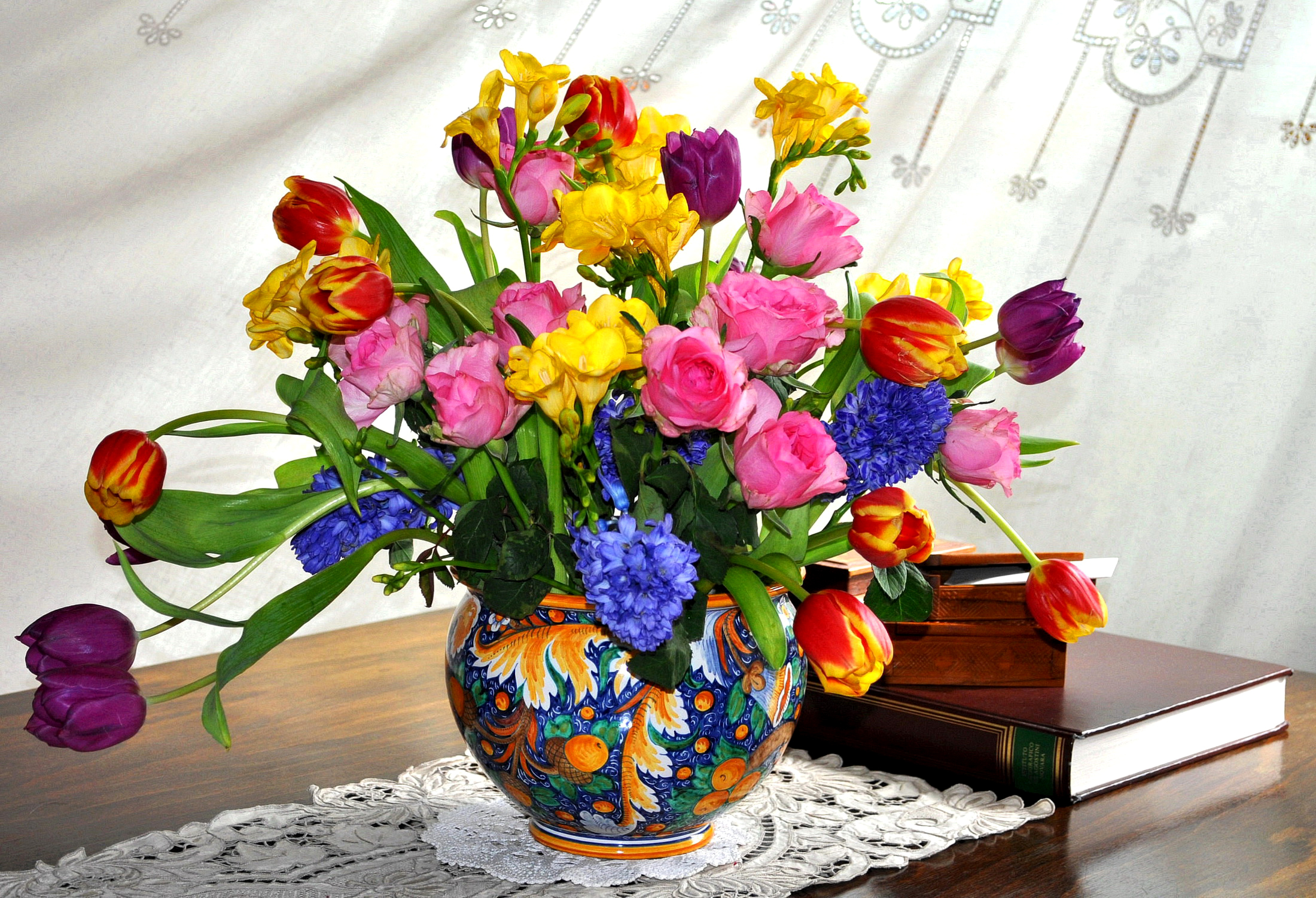 Book Colorful Hyacinth Still Life Tulip Vase 2200x1502