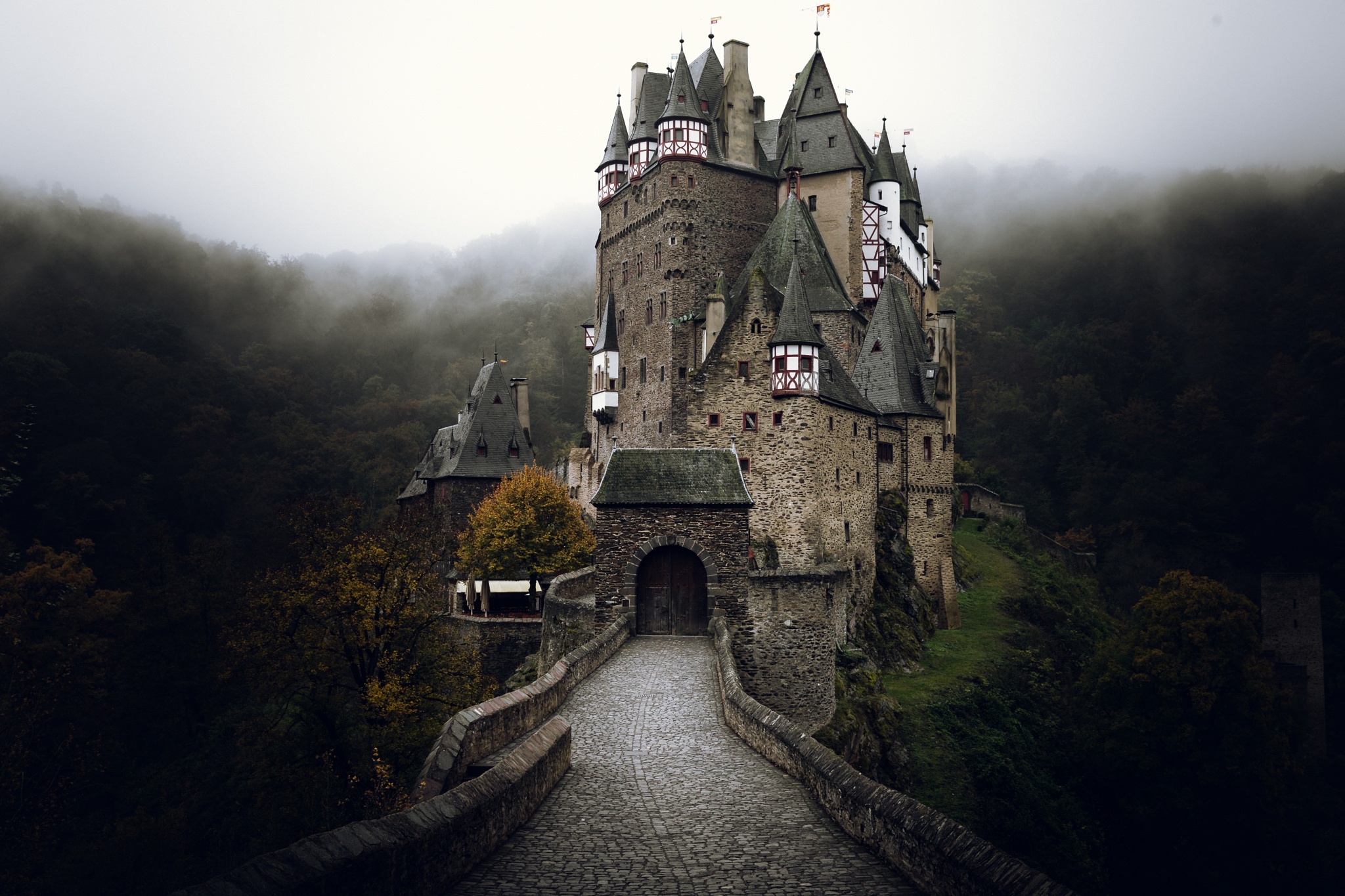 Architecture Castle Eltz Castle Germany 2048x1365