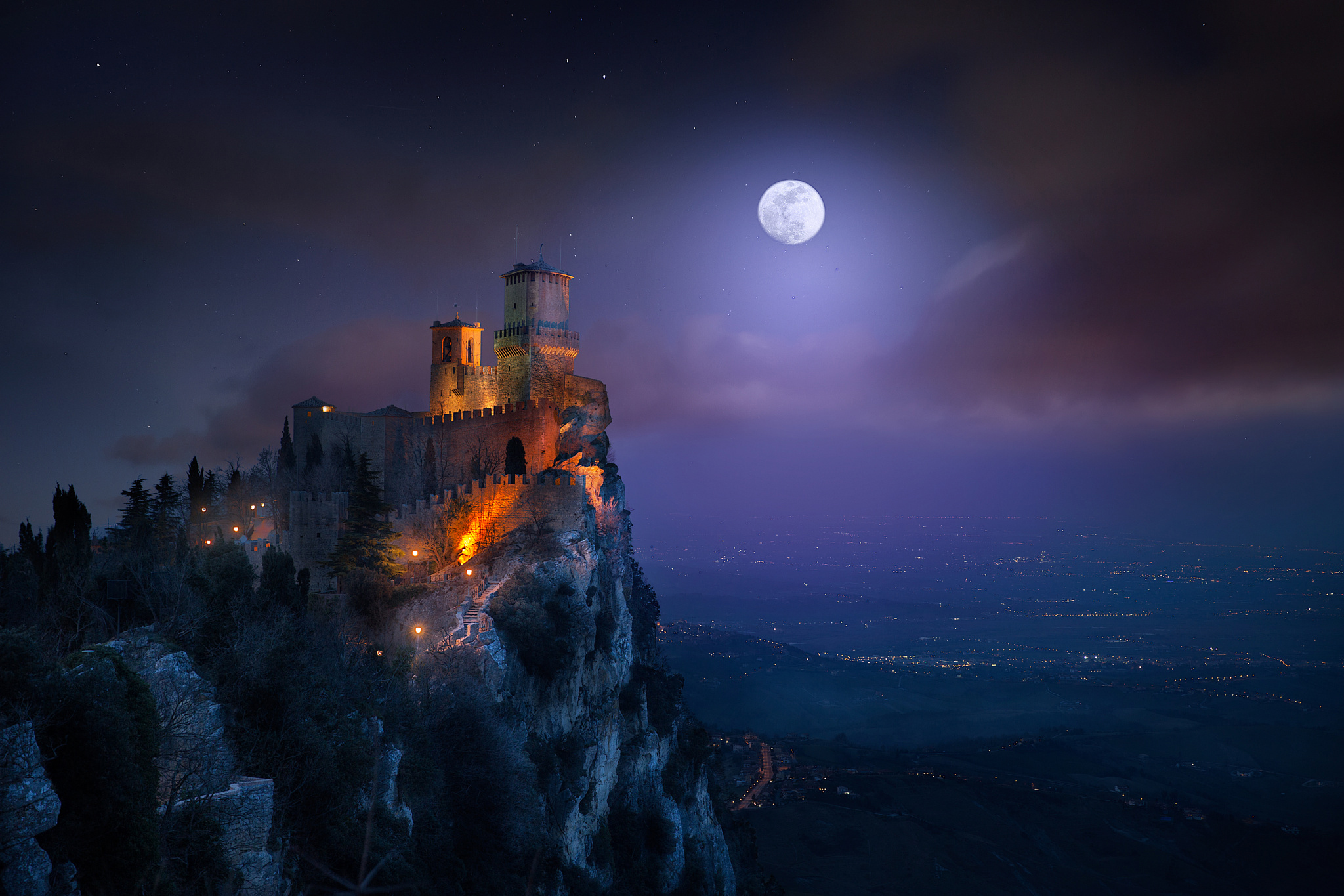 Fortress Of Guaita Monte Titano San Marino 2048x1365