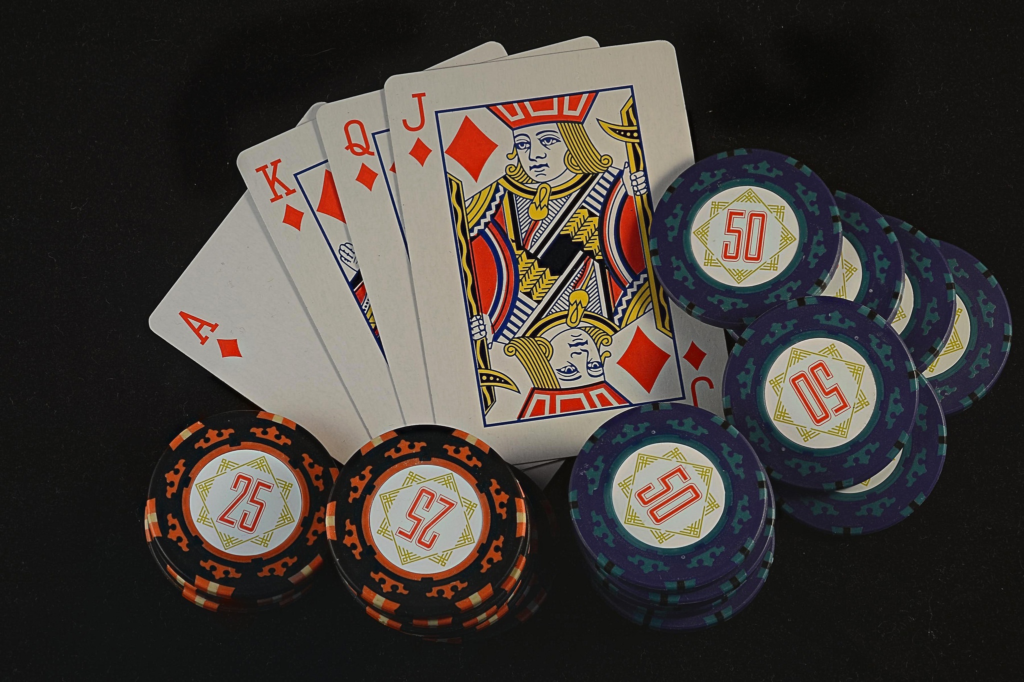 Card Poker 2048x1365