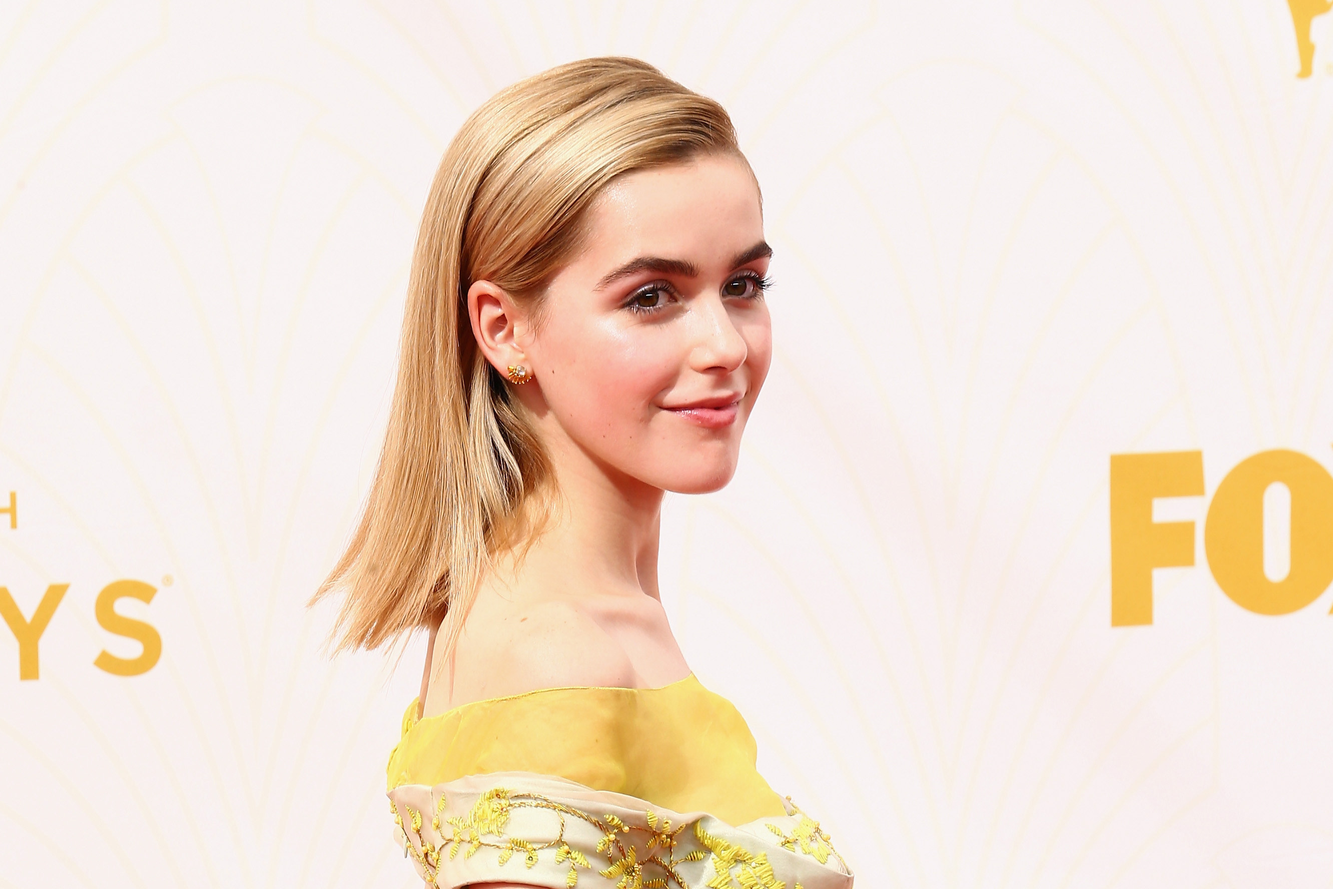 Kiernan Shipka 2664x1776