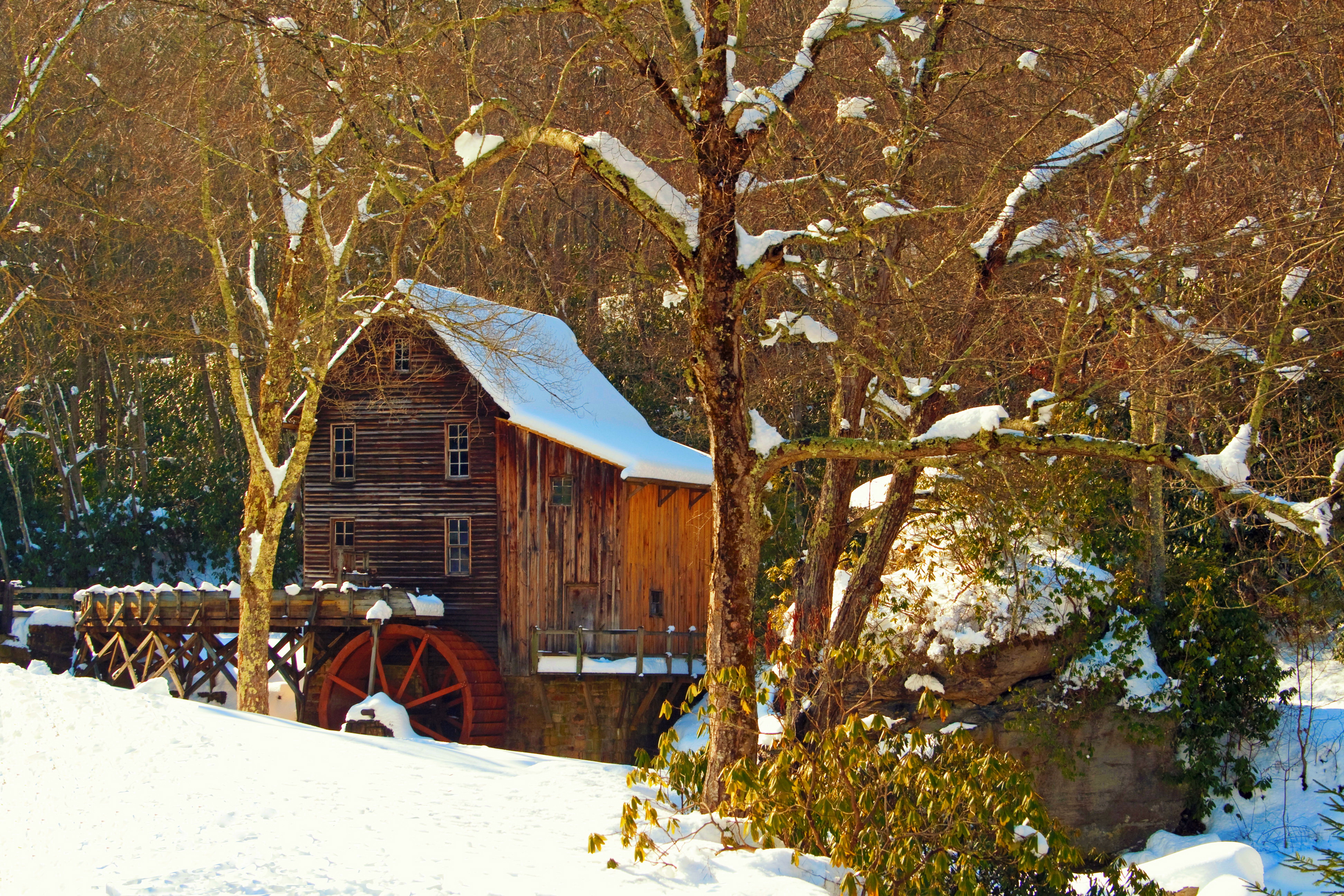 Man Made Watermill 3888x2592