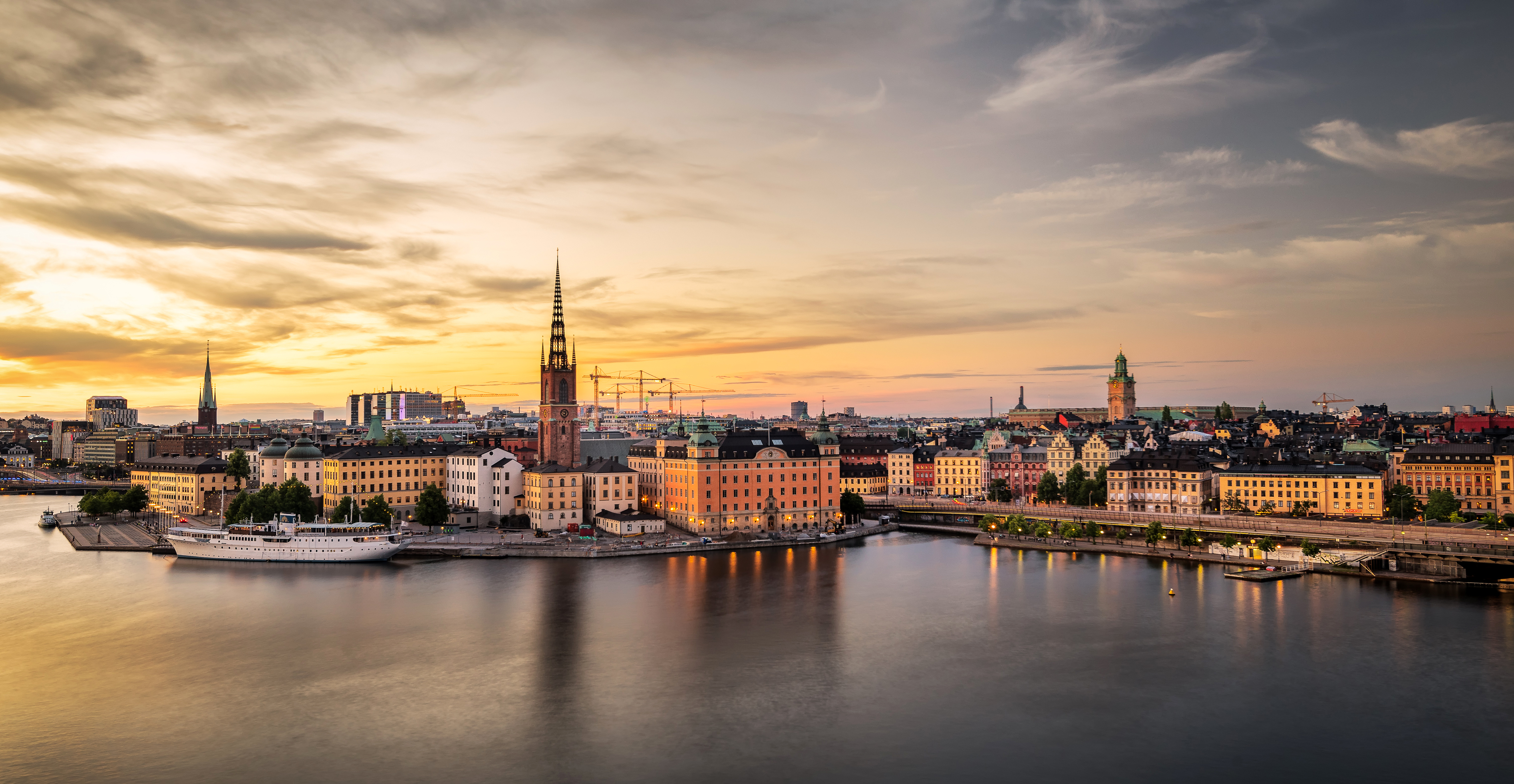 City Evening River Stockholm Sunset Sweden 4295x2225