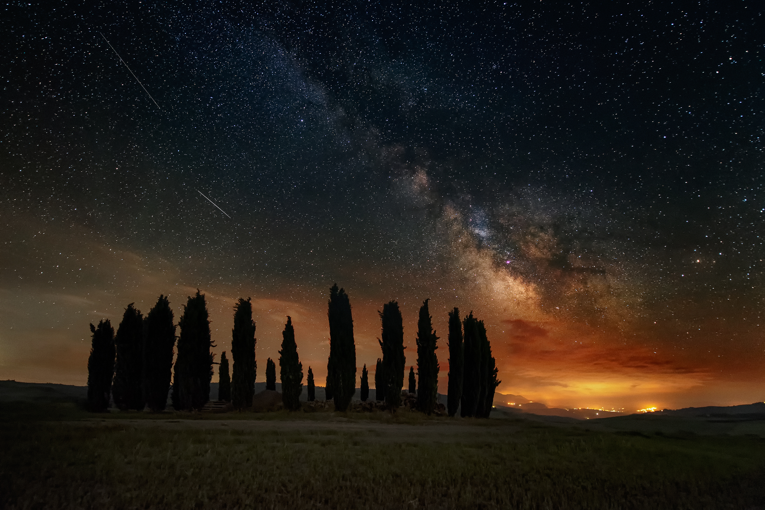 Italy Landscape Milky Way Night Stars Tree Tuscany 2560x1707