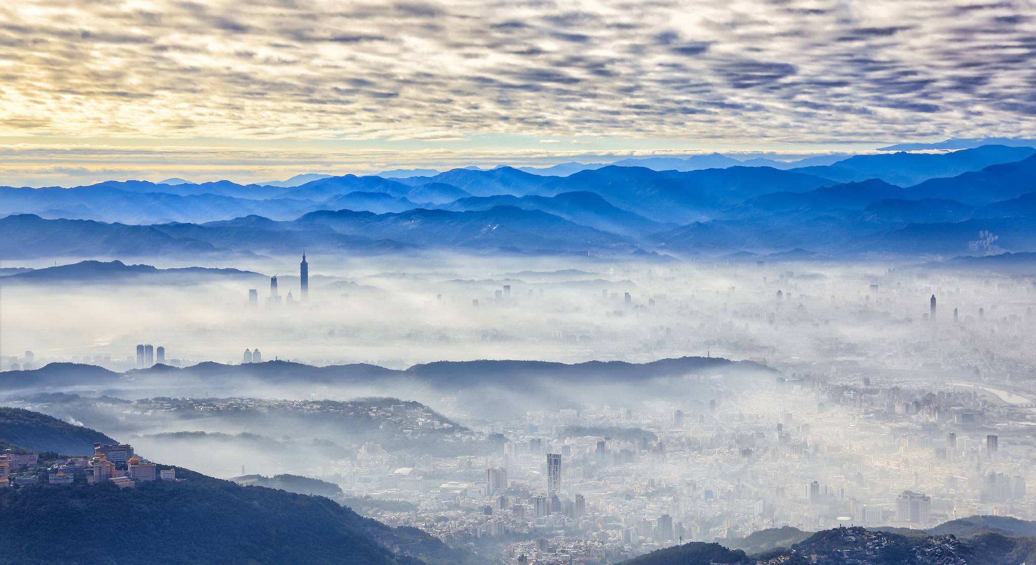 City Cityscape Cloud Fog Landscape Taipei Taiwan 2048x1117