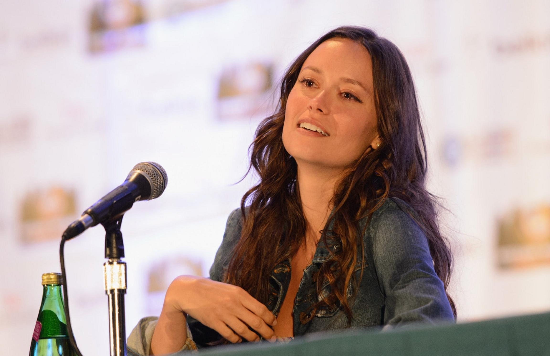 Summer Glau 2304x1492