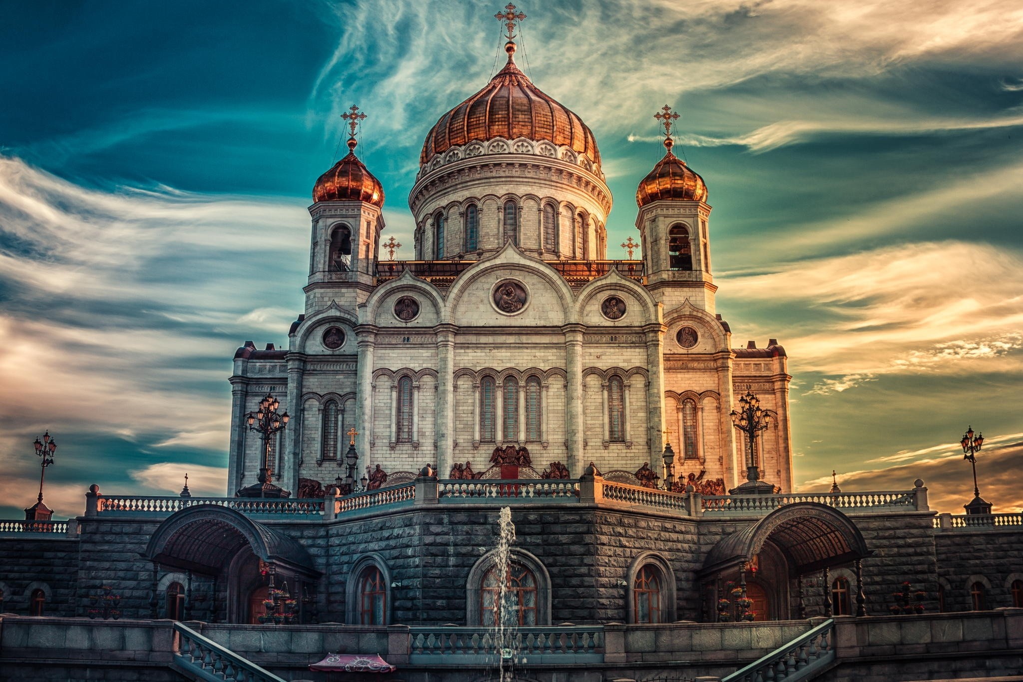 Architecture Cathedral Cathedral Of Christ The Saviour Church Dome Religious Russia 2048x1365