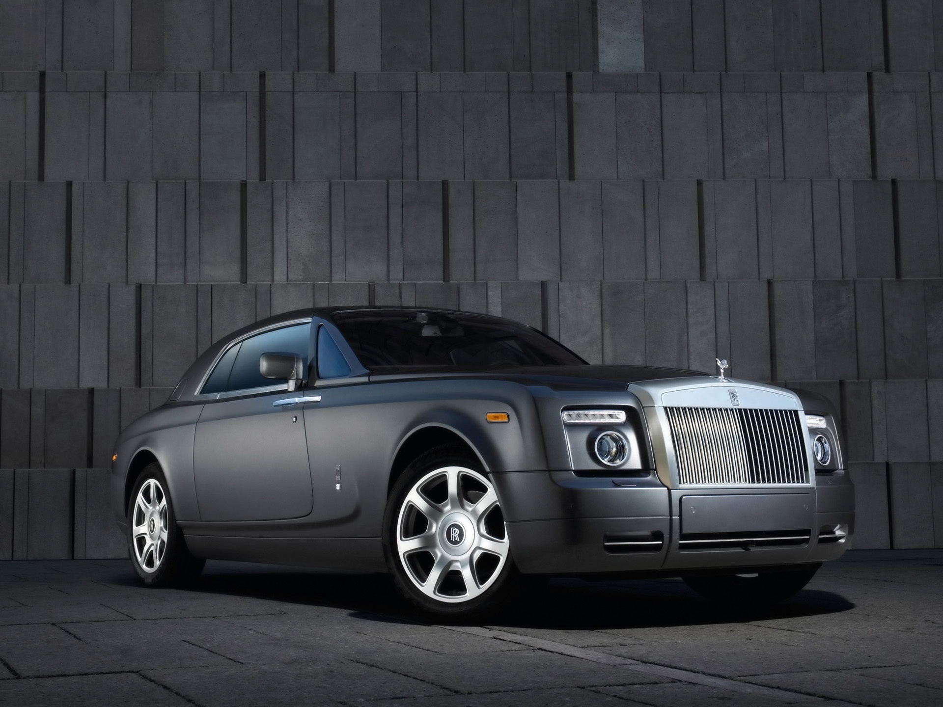 Vehicles Rolls Royce 1920x1440