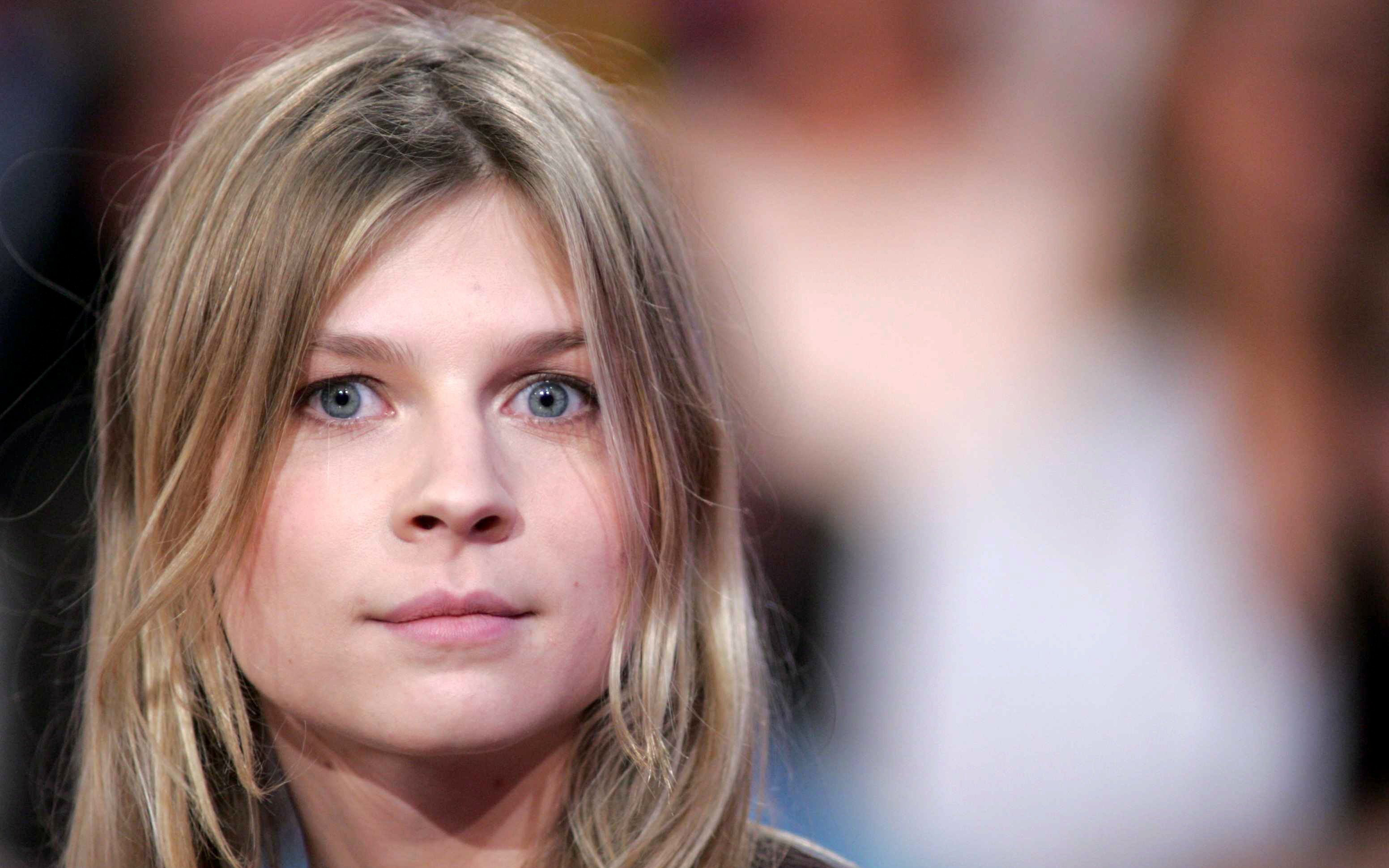 Actress Clemence Poesy French 2880x1800