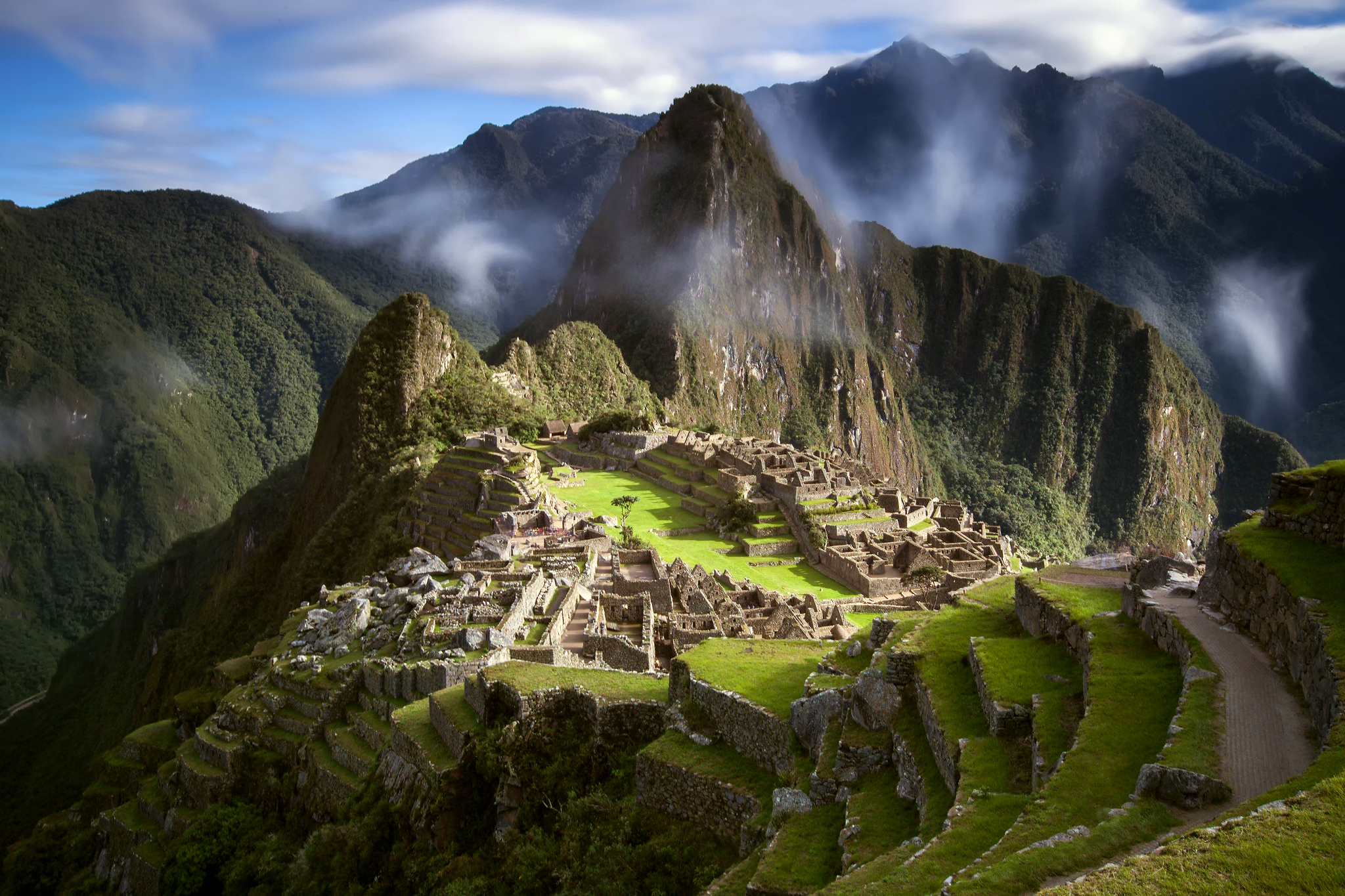 Cloud Machu Picchu Mountain Peru Ruin Sky 2048x1365