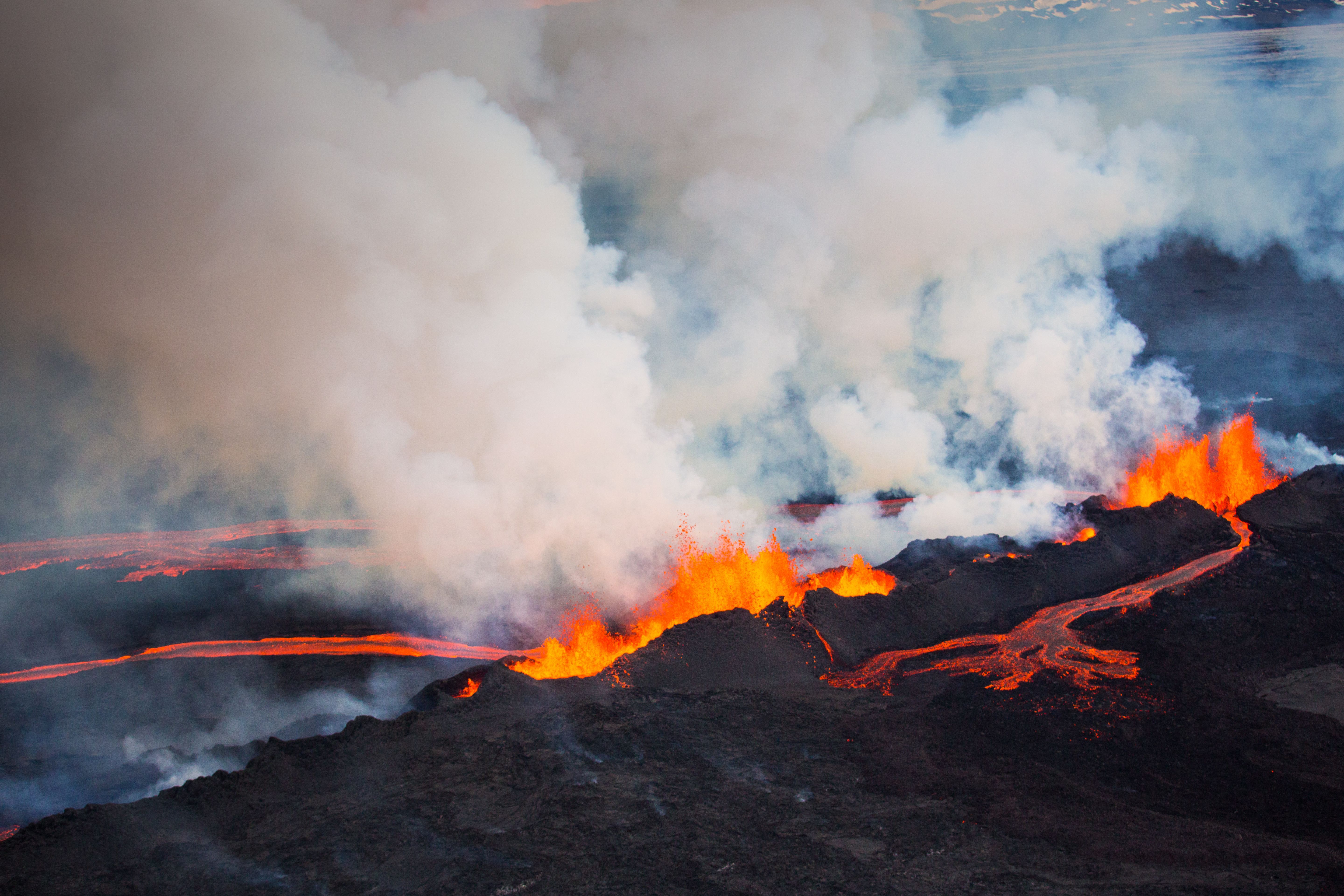 Bardarbunga Eruption Iceland Lava Nature Smoke Volcano 5760x3840